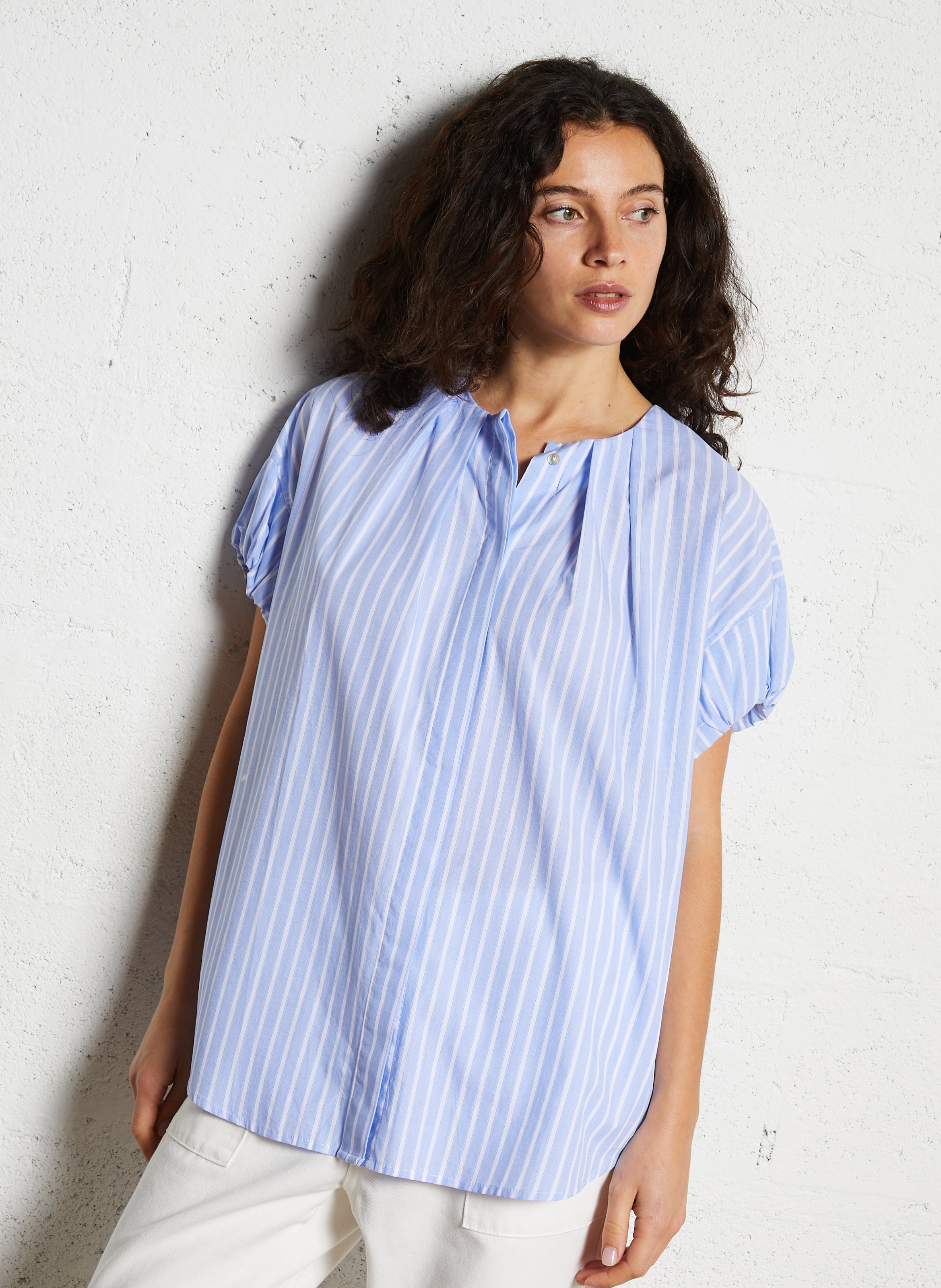 Loose-fit cotton shirt with round neck JC SOPHIE Blue