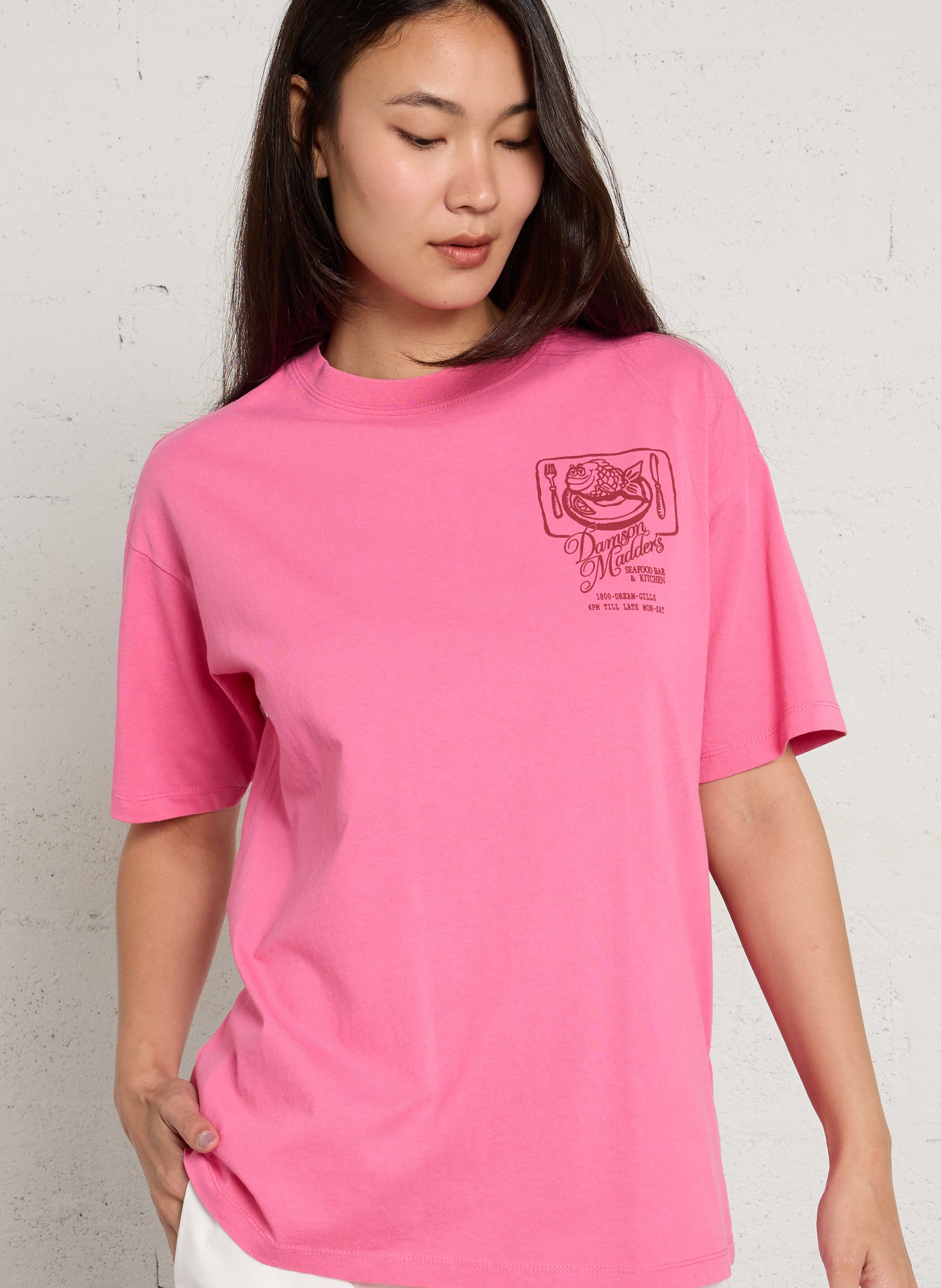 Bedrucktes T-Shirt mit Rundhalsausschnitt aus Bio-Baumwolle. DAMSON MADDER Rosa