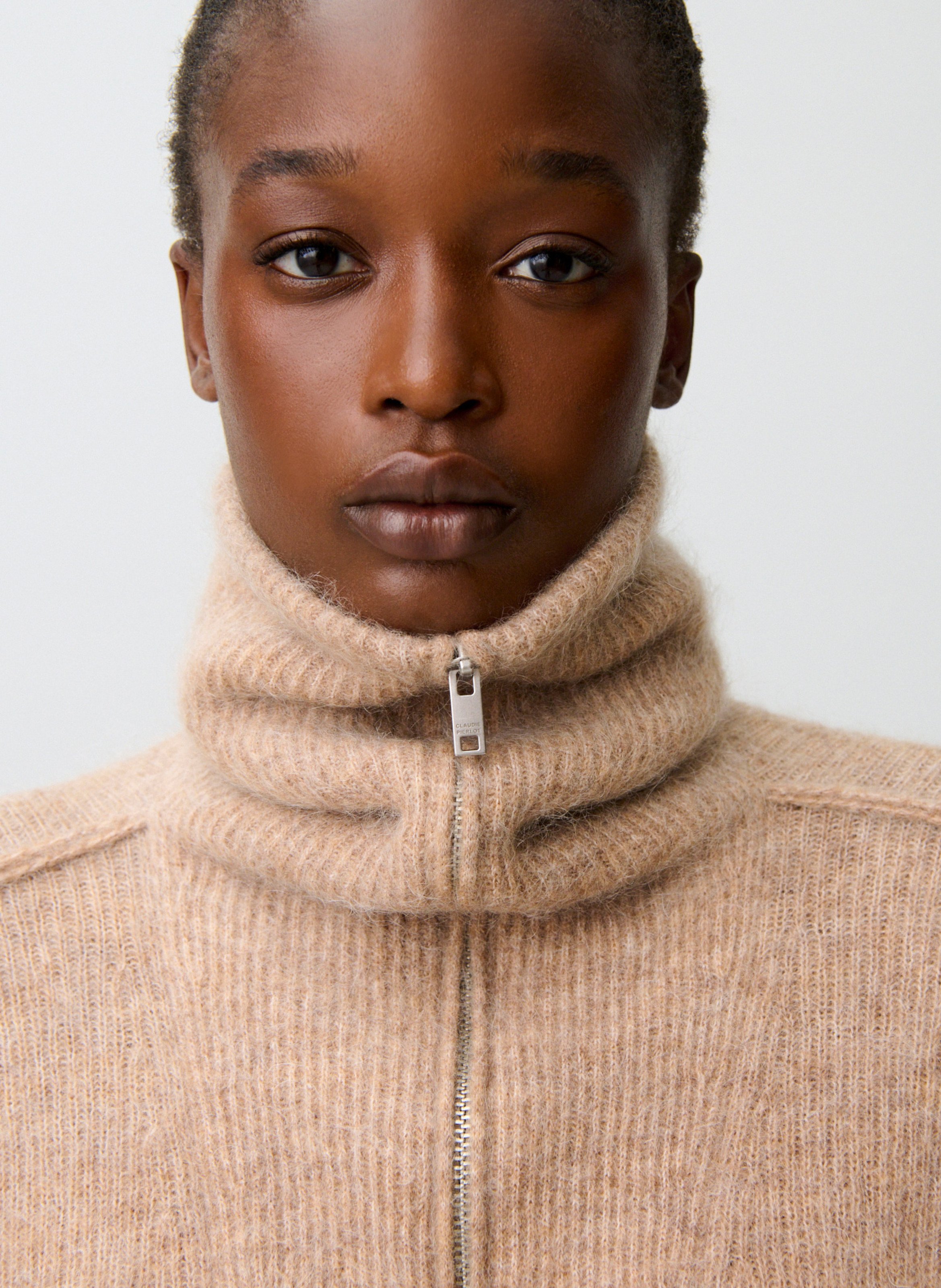Zip-up cardigan in blended wool CLAUDIE PIERLOT Beige