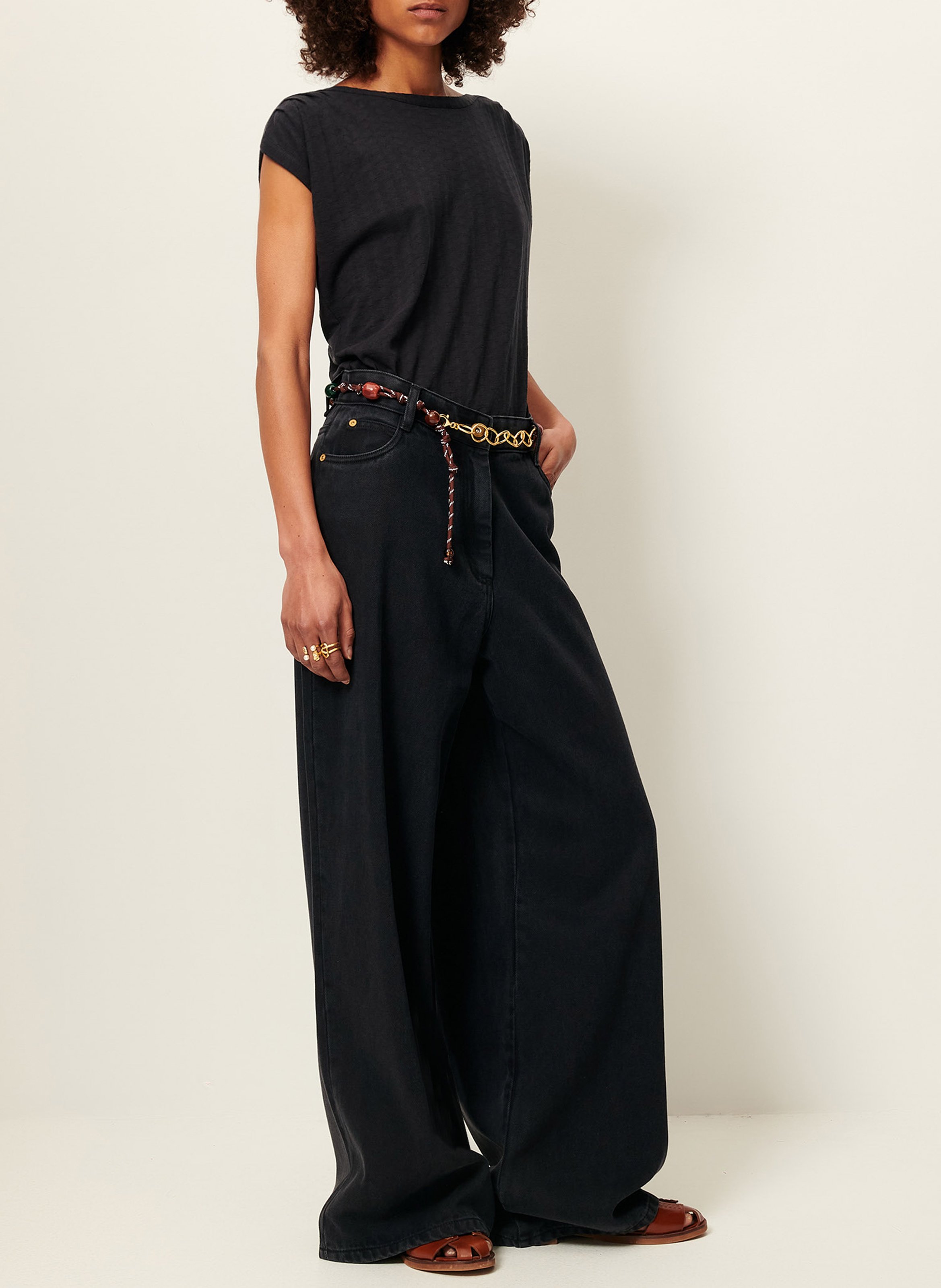 Ruimvallend T-shirt met ronde hals SESSUN Zwart