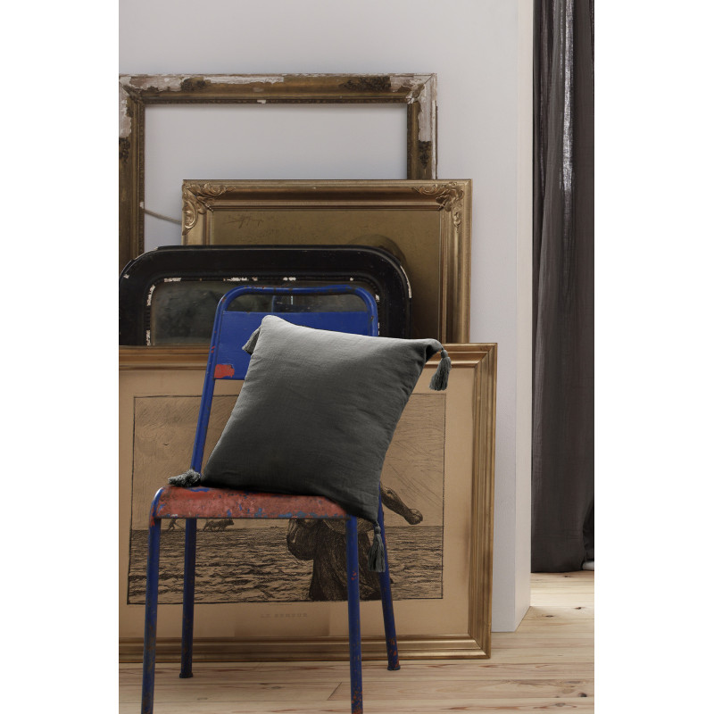 Coussin déco déhoussable 100% coton L'EFFET PAPILLON Gris