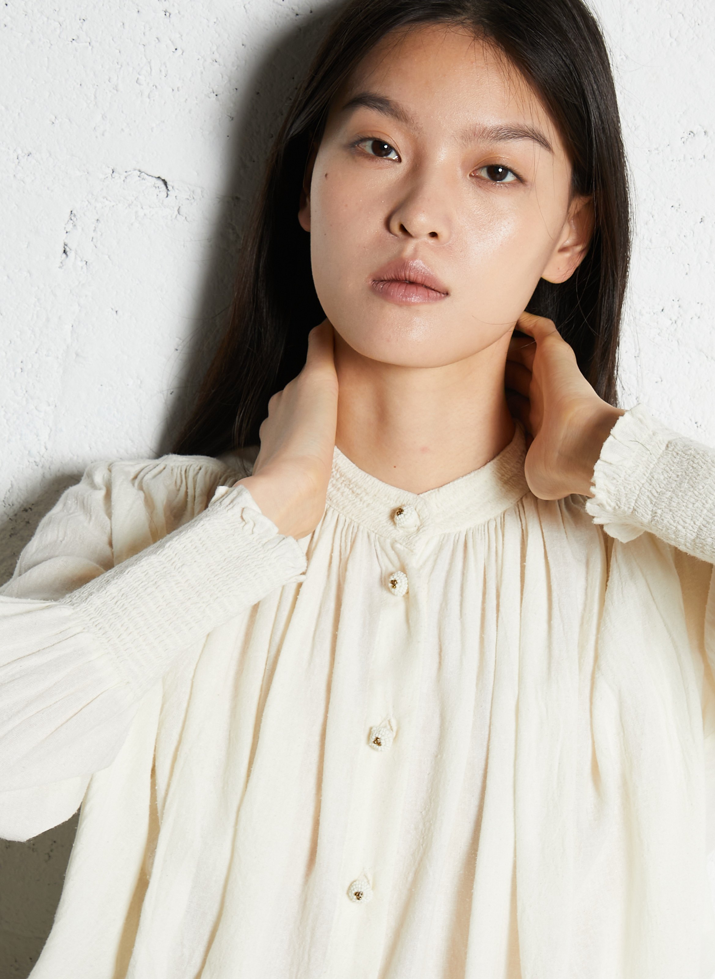 Blouse ample boutonnée unie V DE VINSTER Blanc