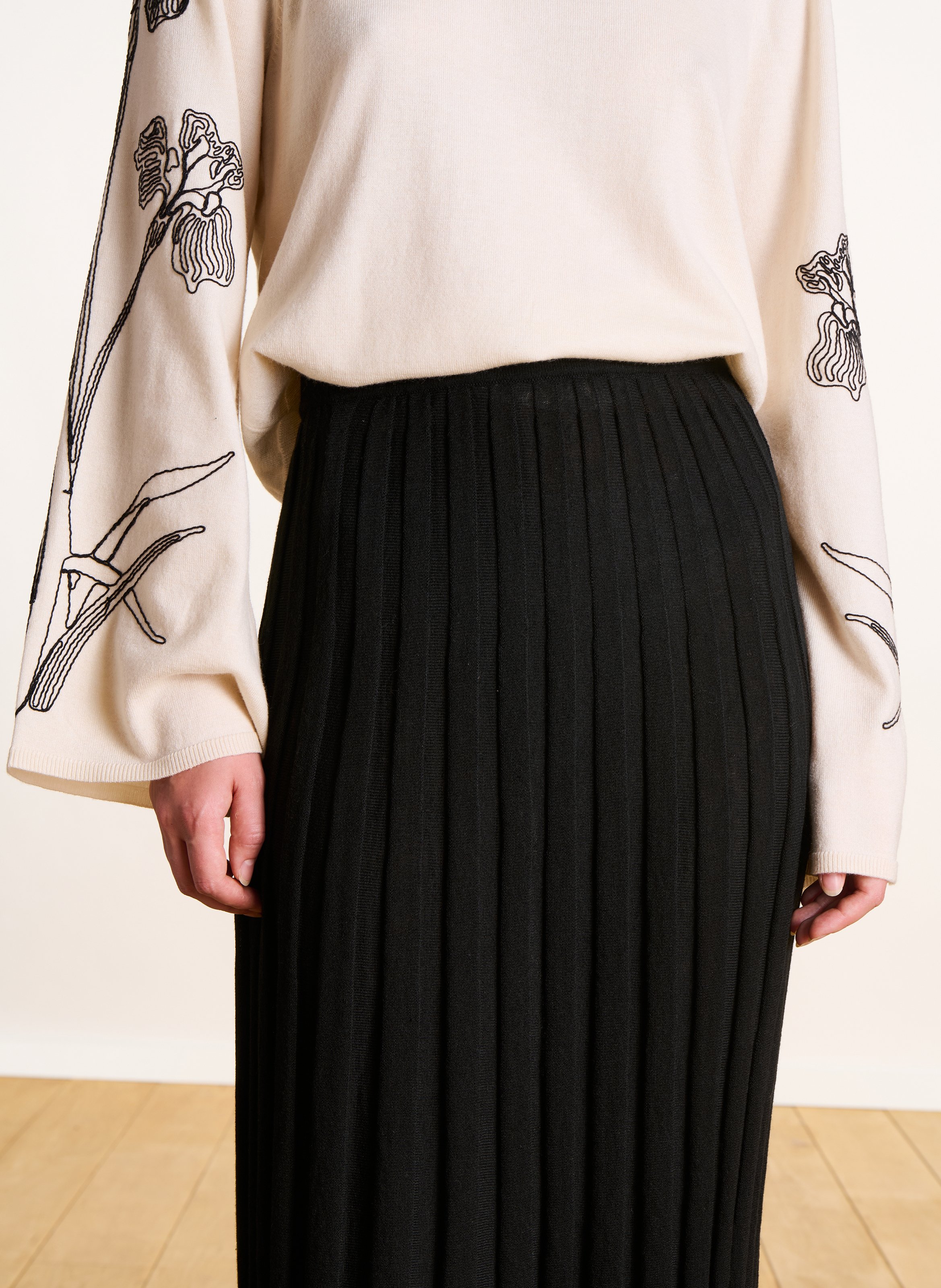 Jupe midi plissée en maille LA FEE MARABOUTEE Noir