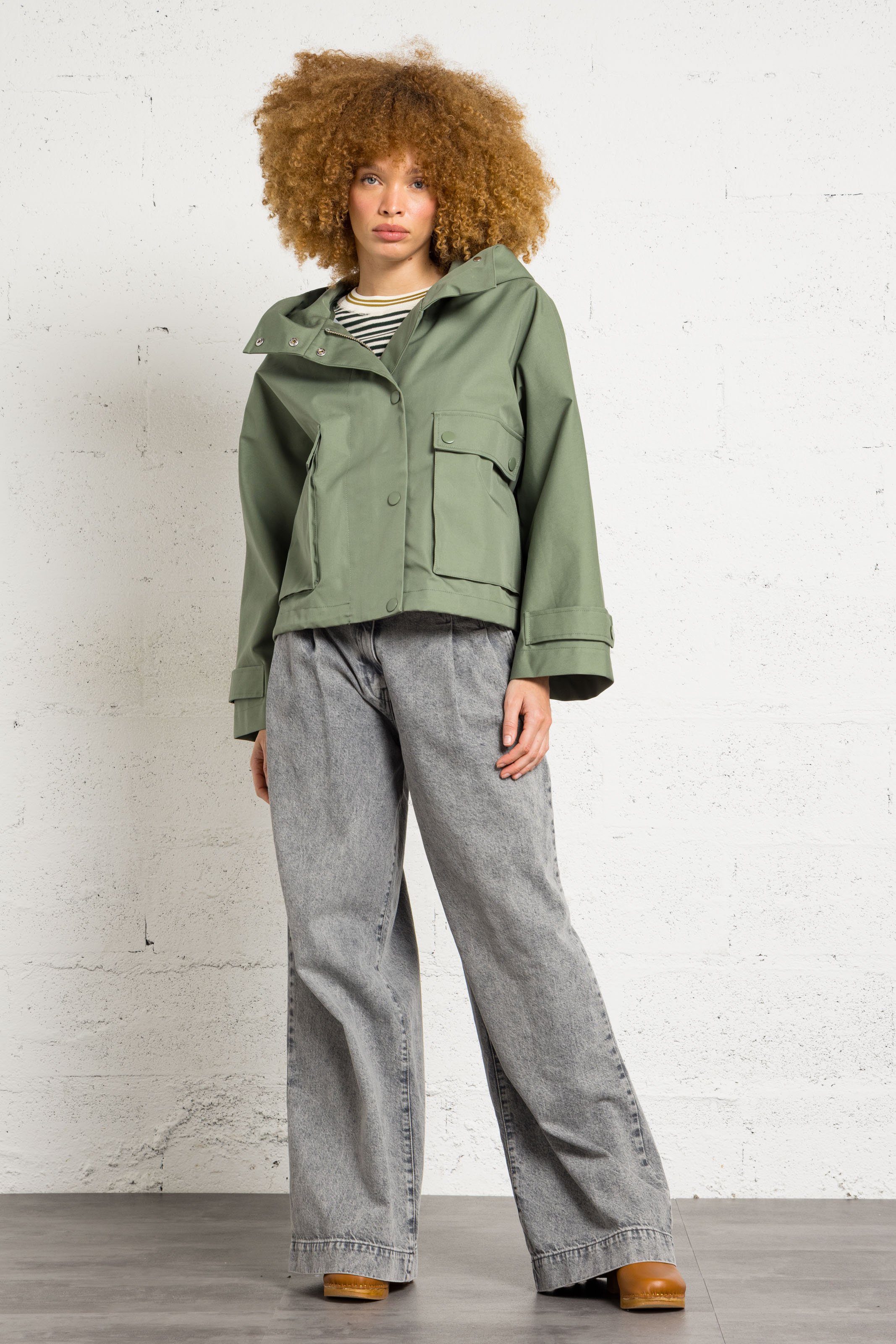 Jacke aus Baumwoll-Mix mit Stehkragen BELLEROSE Grun