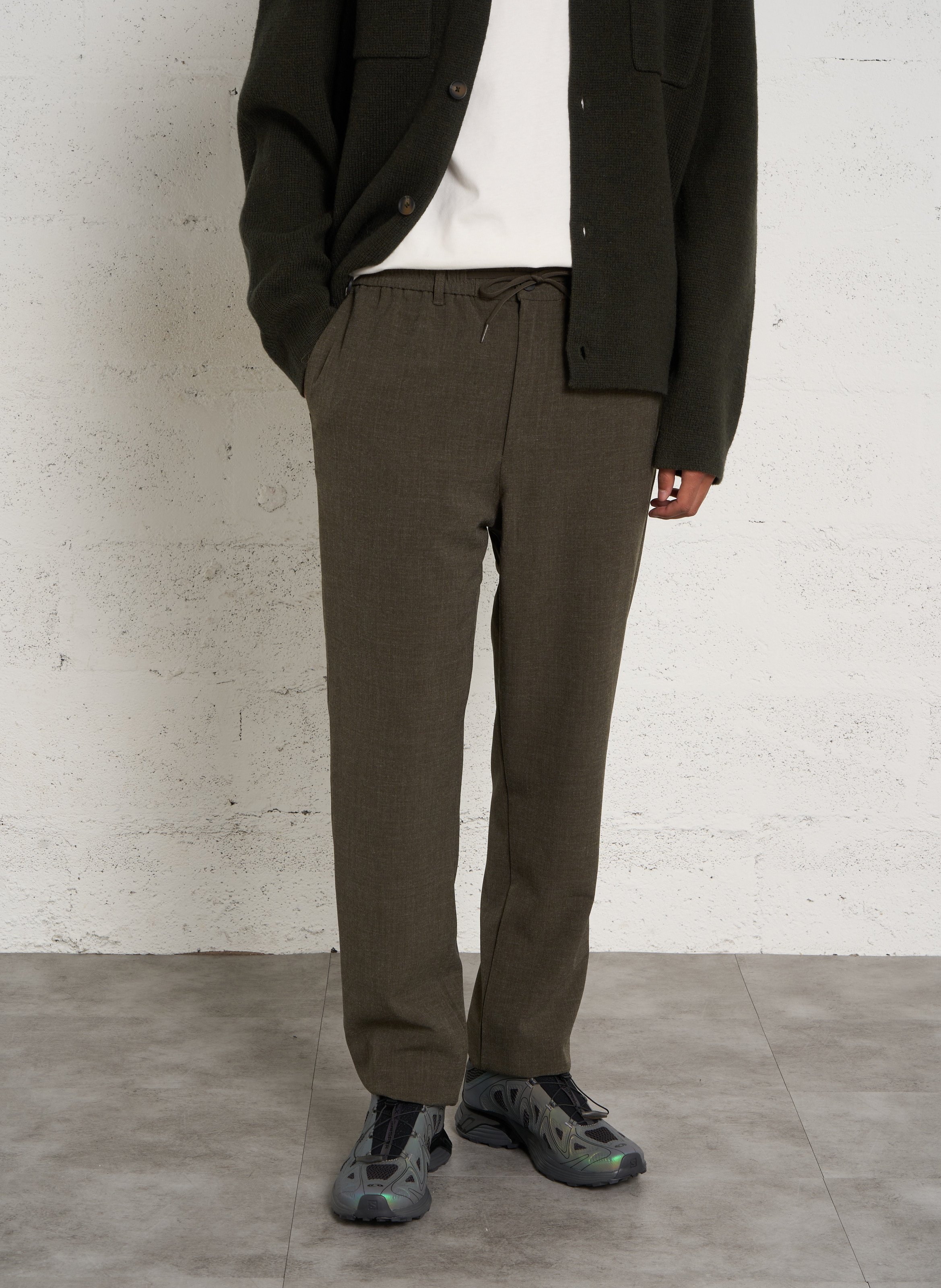 Pantalon droit ajusté uni LES DEUX Kaki