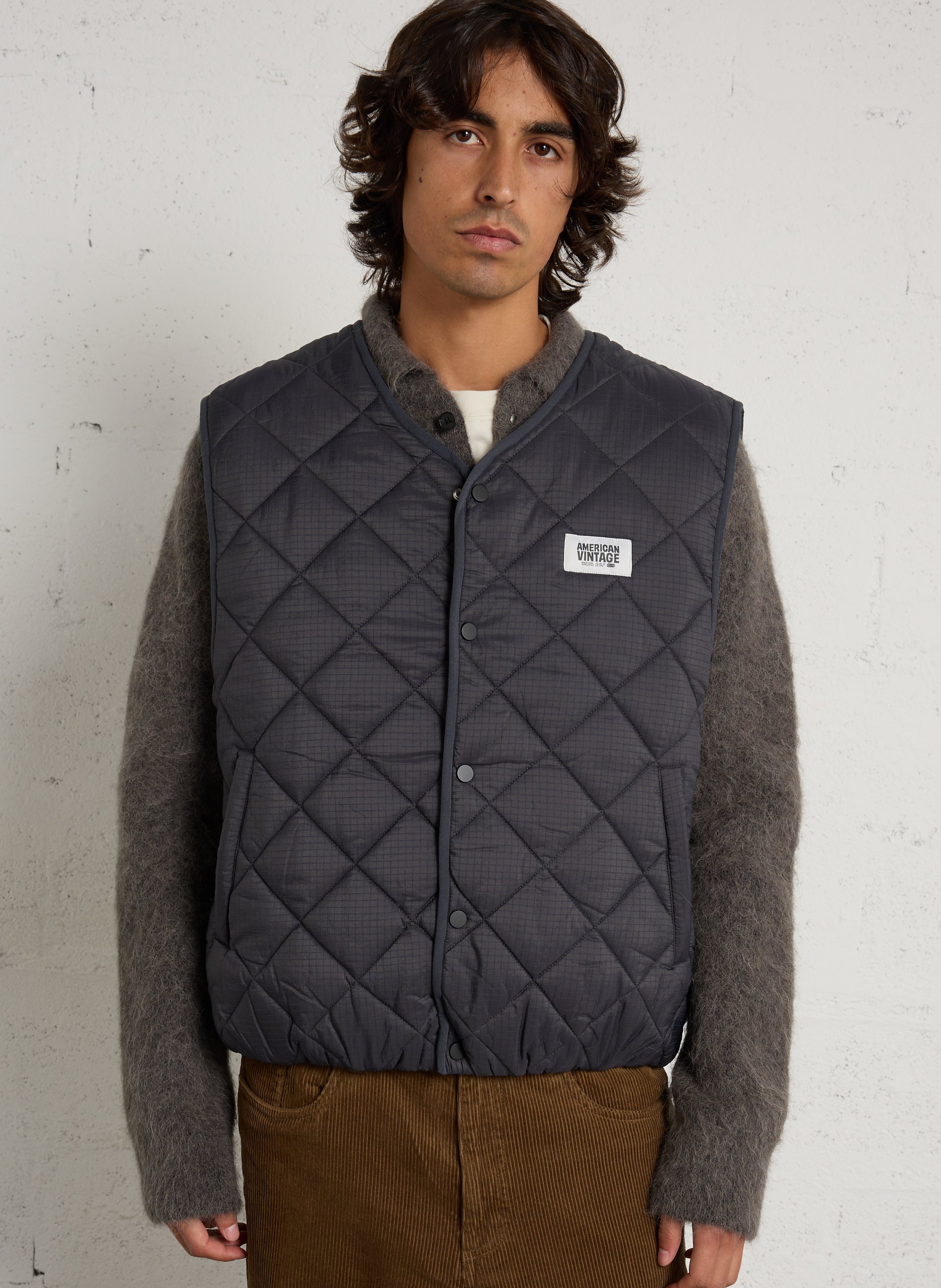 Quilted sleeveless jacket AMERICAN VINTAGE Black