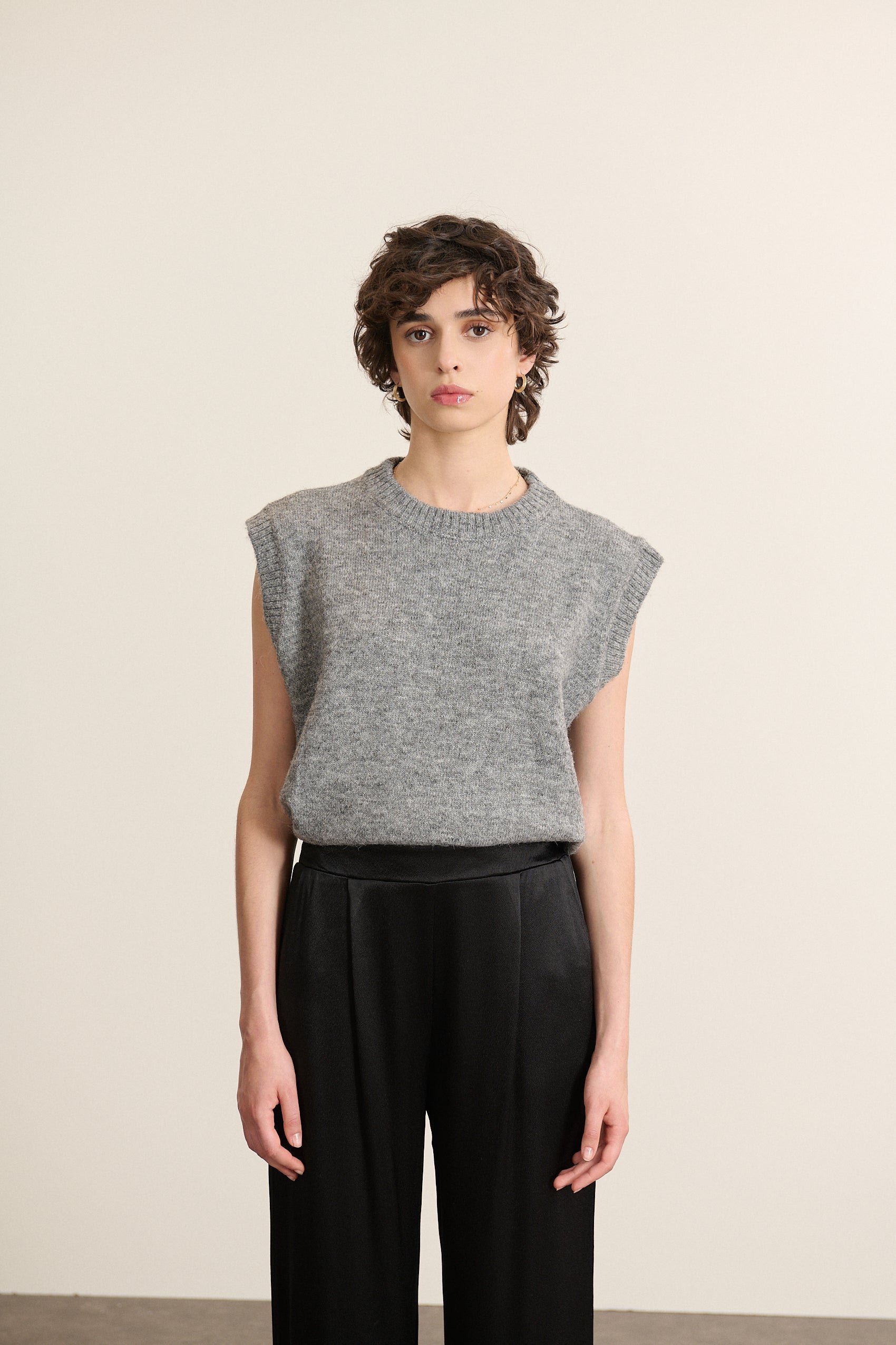 Round neck sleeveless sweater GARANCE PARIS Grey