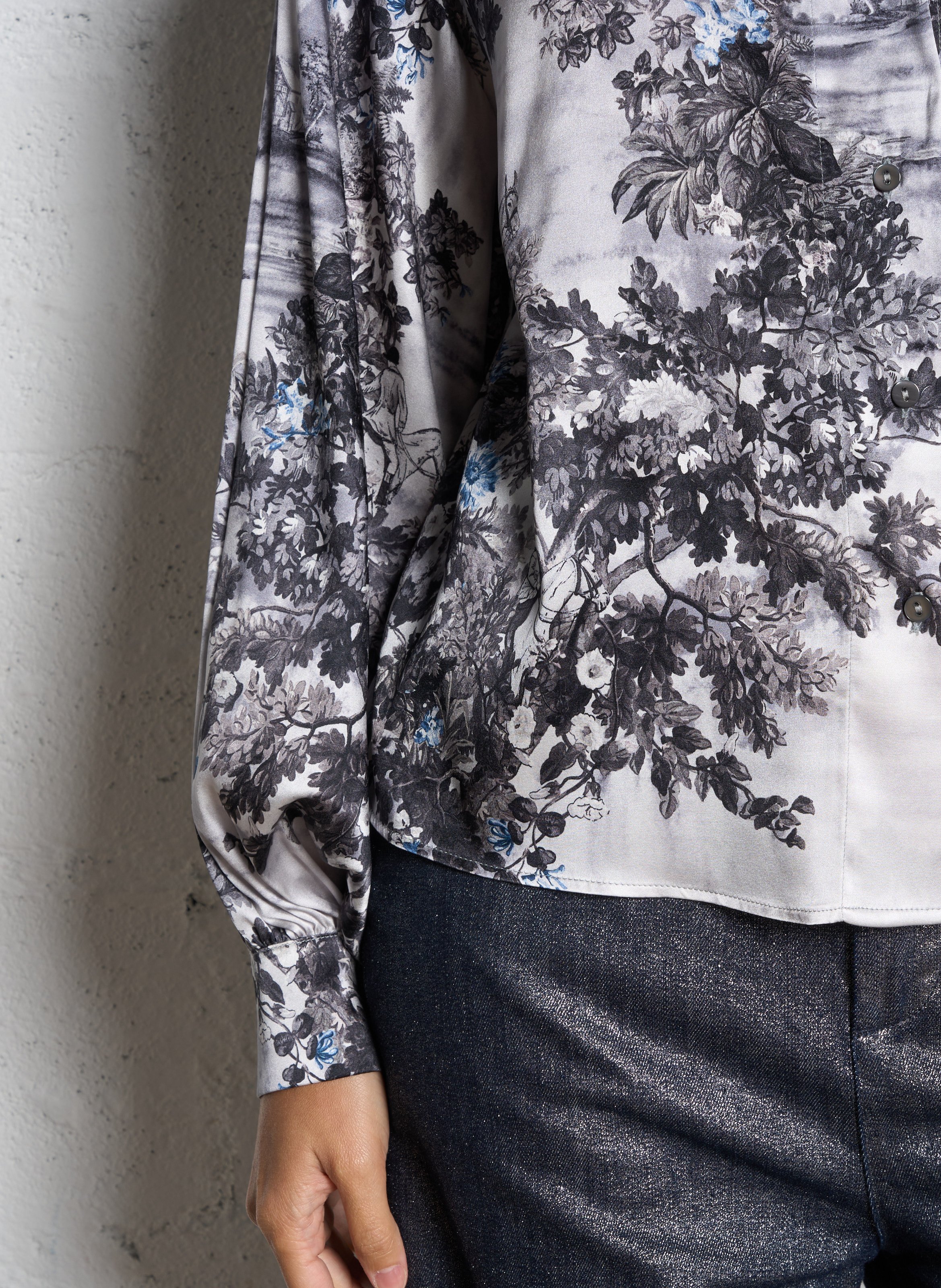 Chemise droite col mao en soie mélangée MOMONI Argent