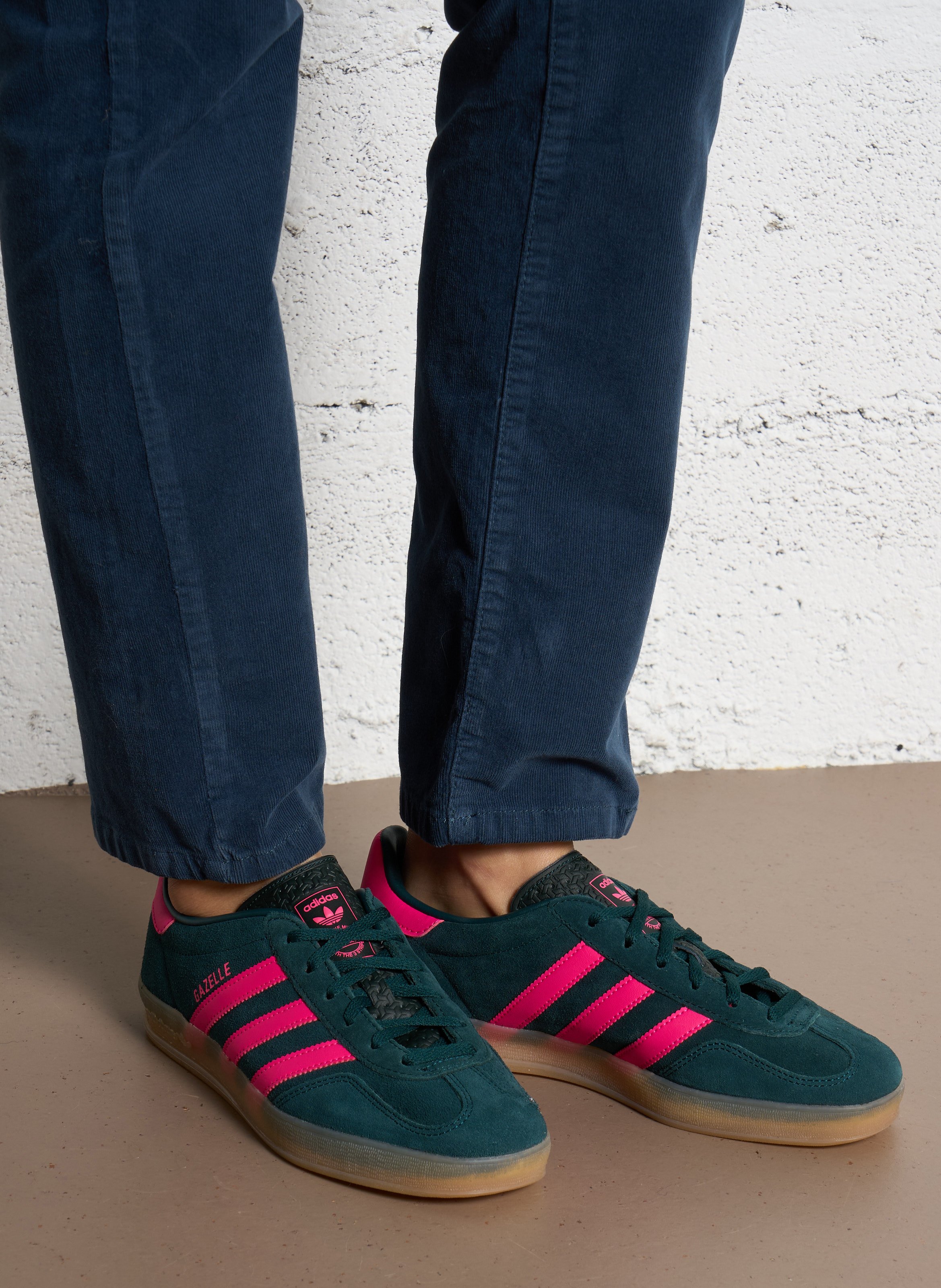 Baskets basses en cuir velours ADIDAS Vert