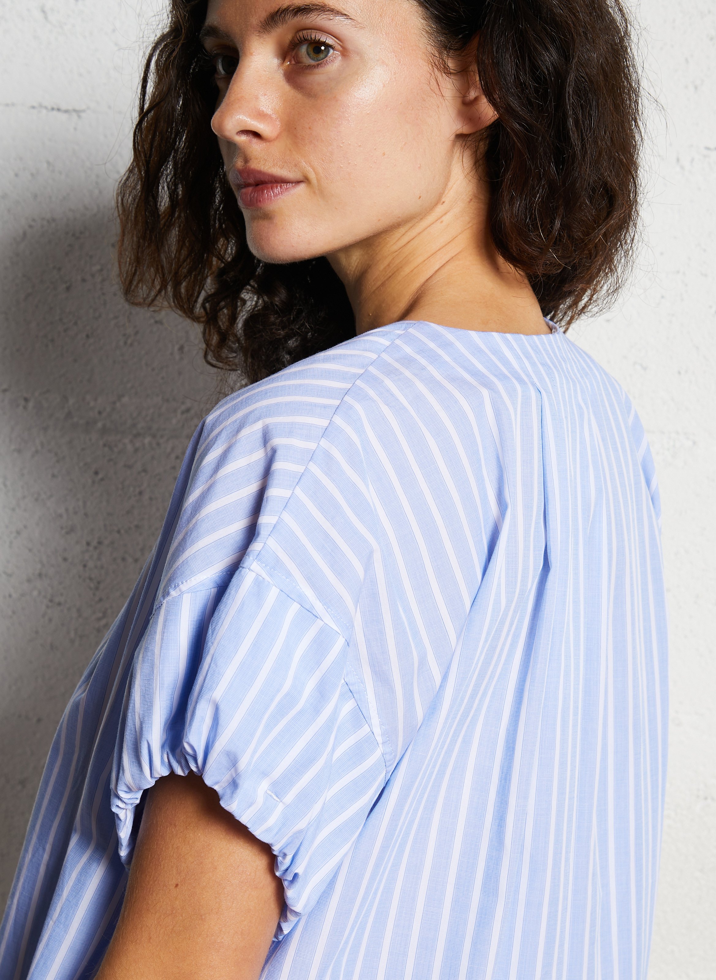 Loose-fit cotton shirt with round neck JC SOPHIE Blue