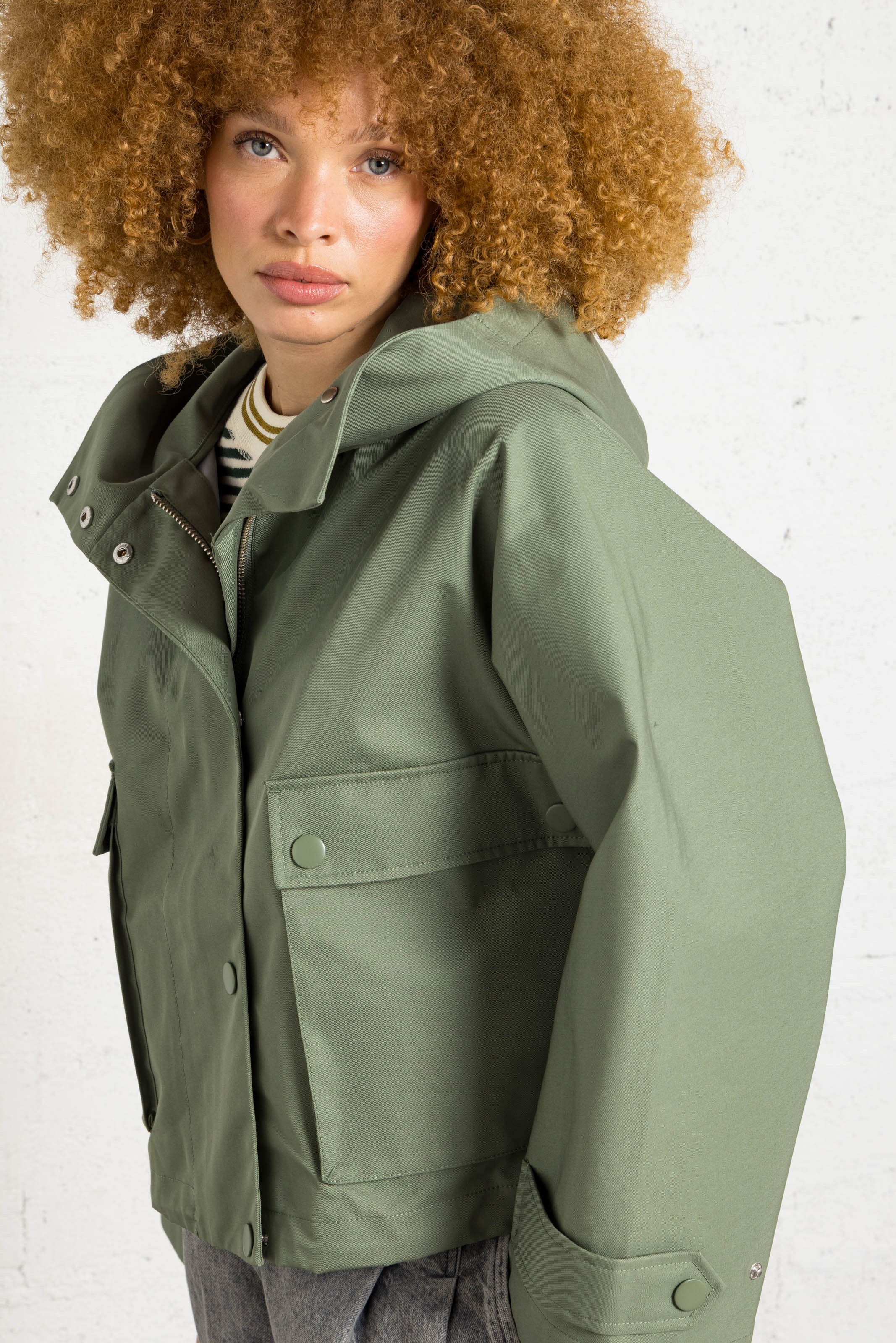 Jacke aus Baumwoll-Mix mit Stehkragen BELLEROSE Grun