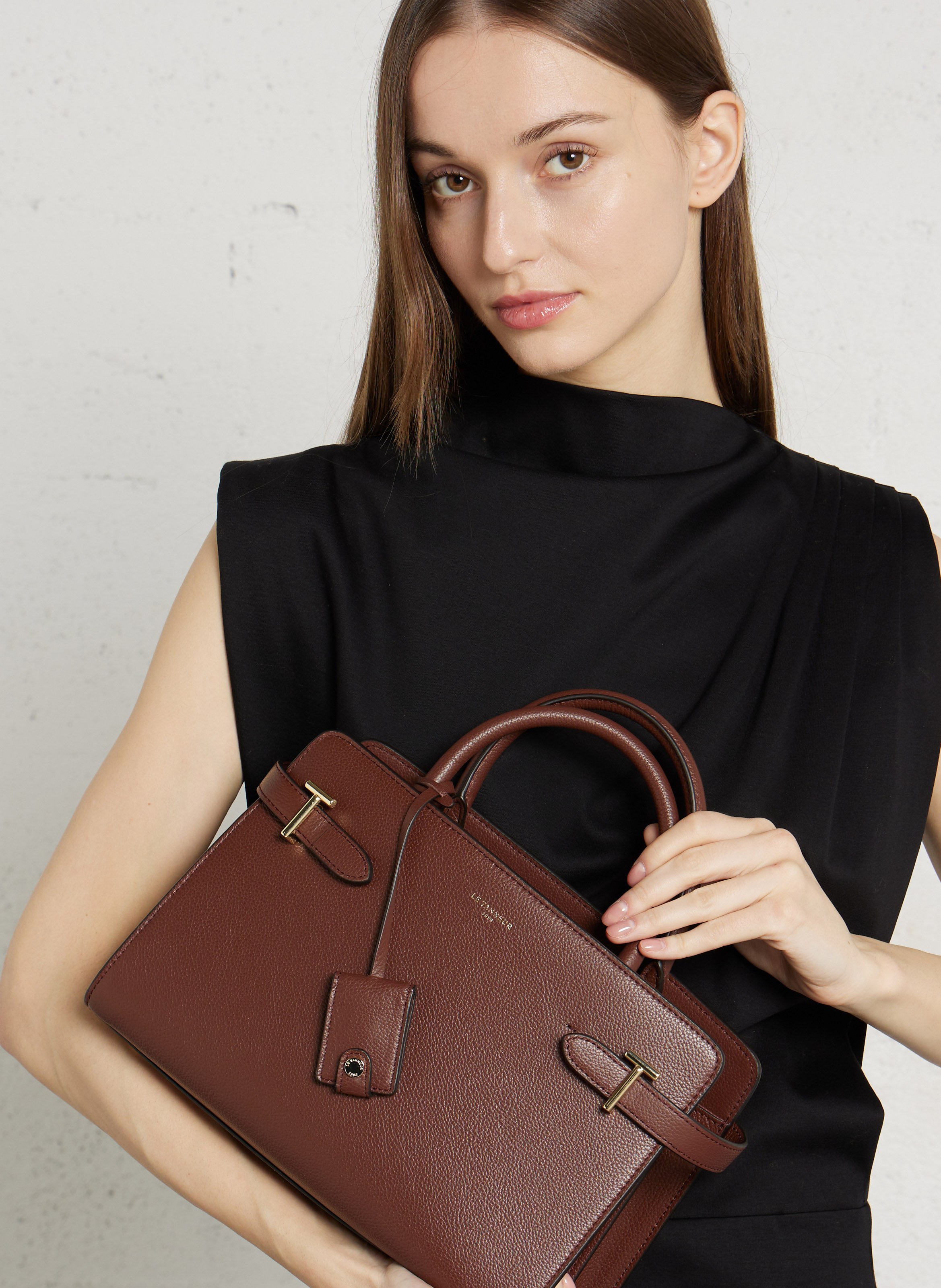 Charlie grained leather handbag Brown
