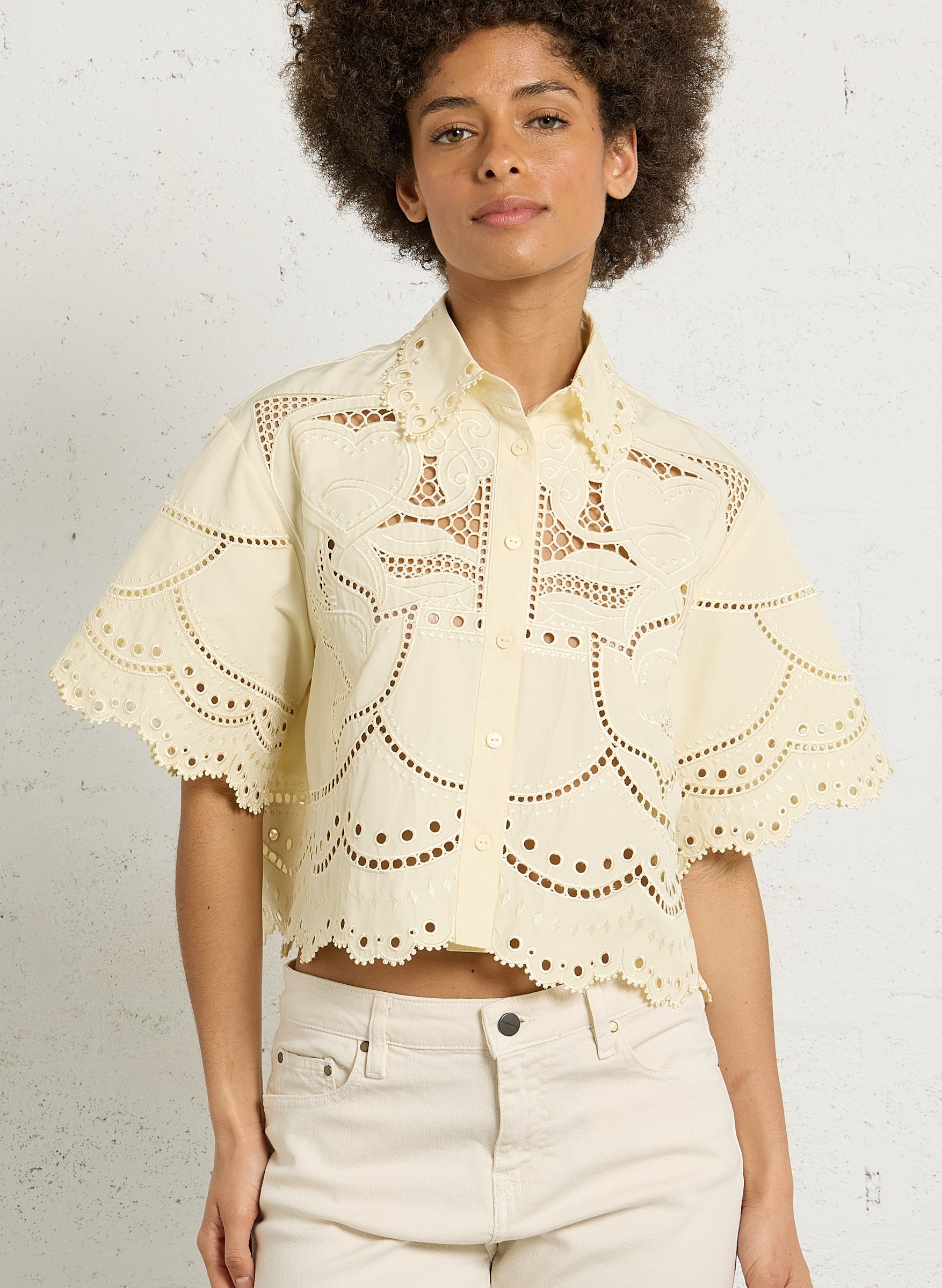 Kurzarmbluse mit Lochstickerei BERENICE