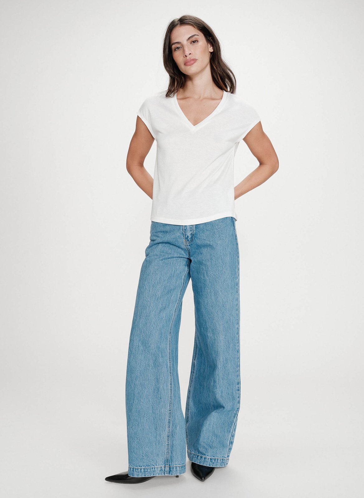 Crepe V-neck top GRACE ET MILA White