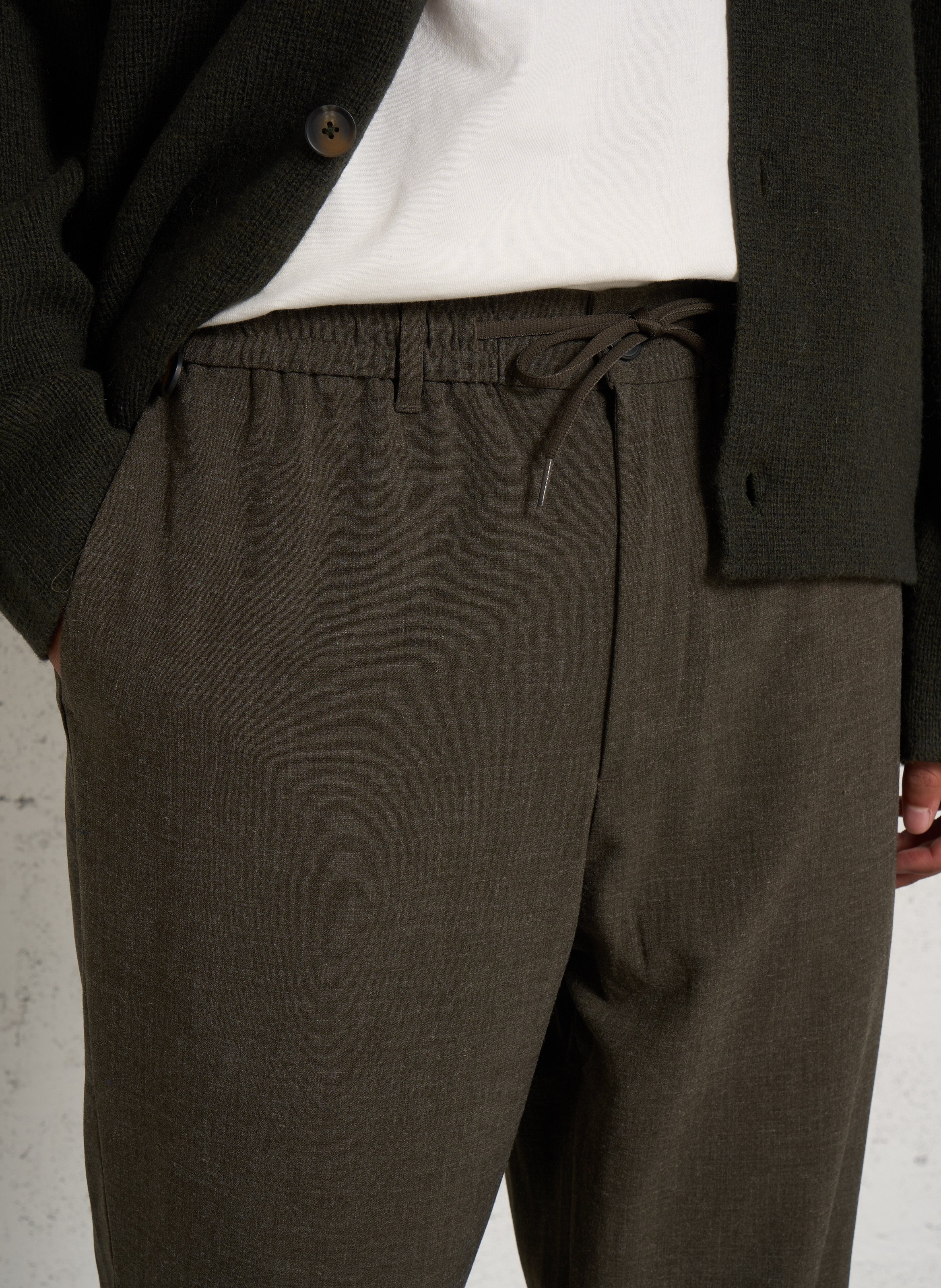 Pantalon droit ajusté uni LES DEUX Kaki