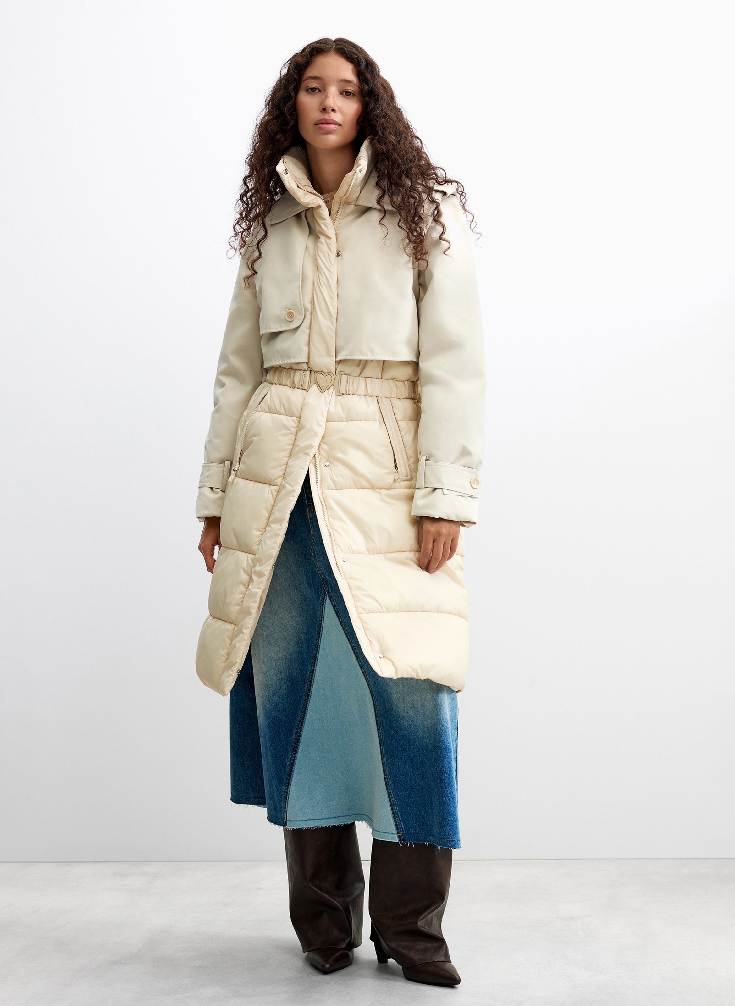 Long plain belted puffer jacket DESIGUAL White