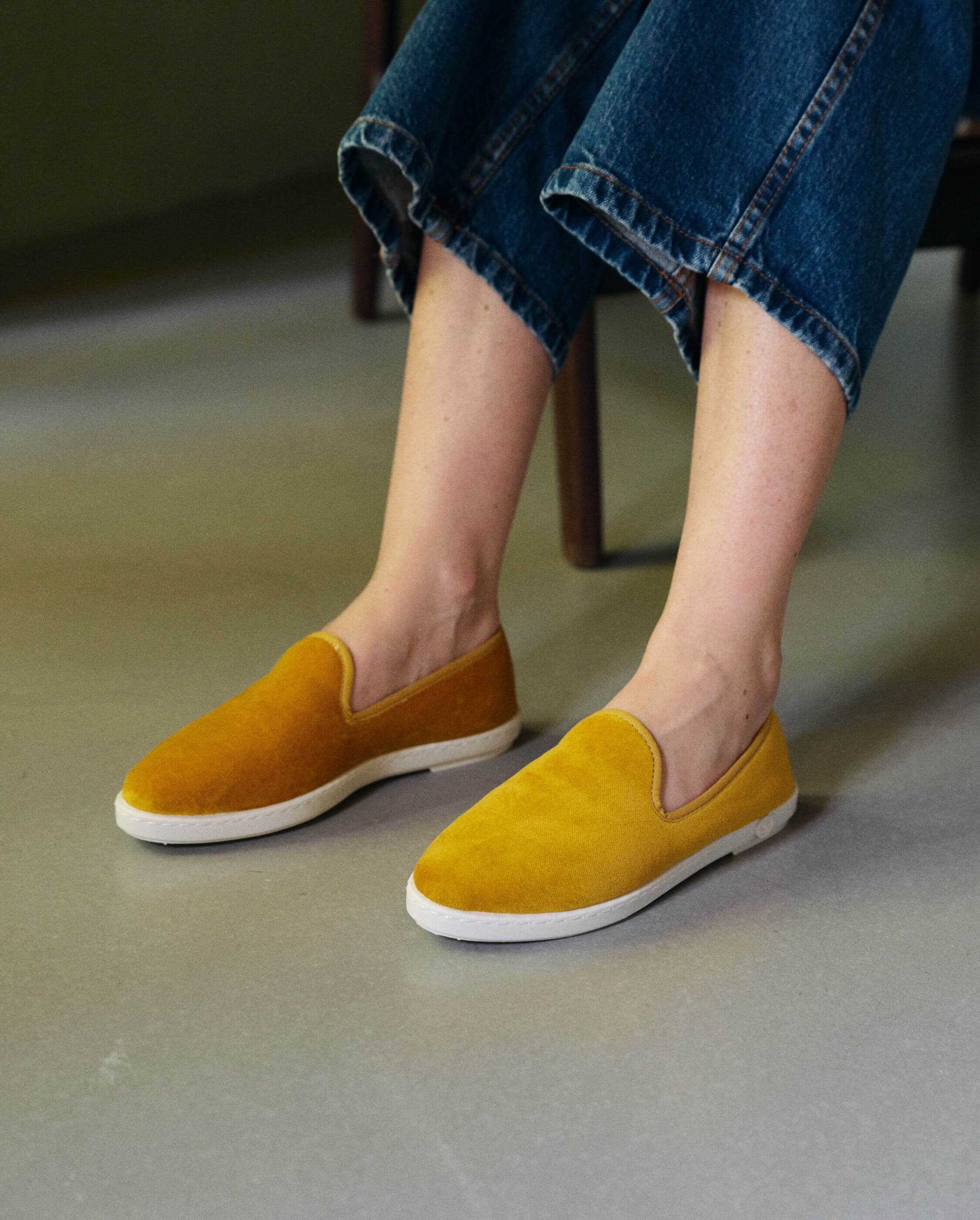 Women's velvet slippers, yellow ANGARDE Yellow