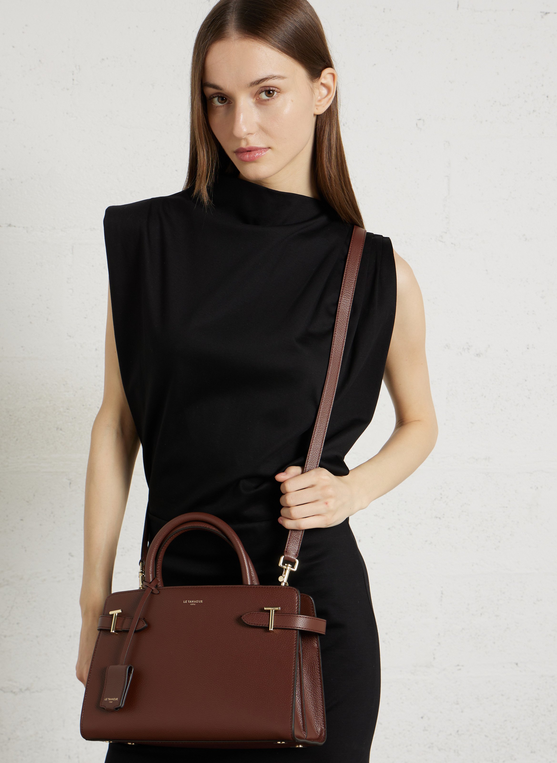 Charlie grained leather handbag Brown