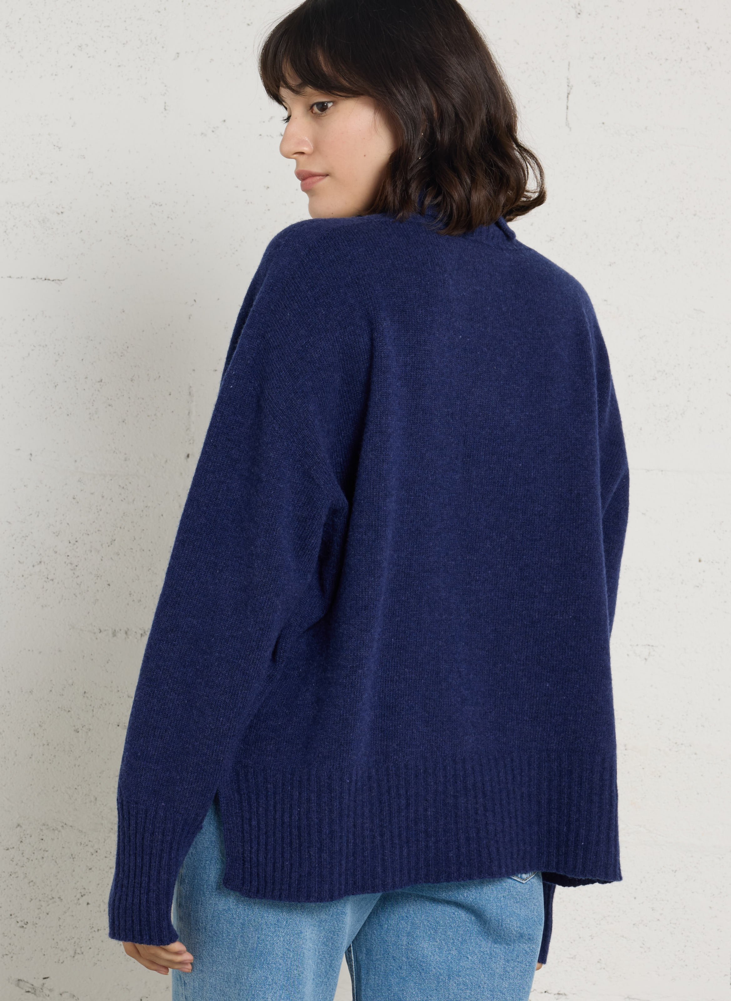 Weiter Rollkragenpullover aus Wolle HOD PARIS Blau