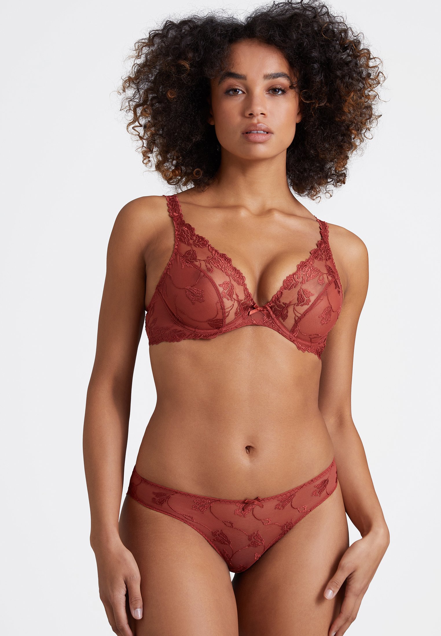 Brazilian-style panties BrownAUBADE