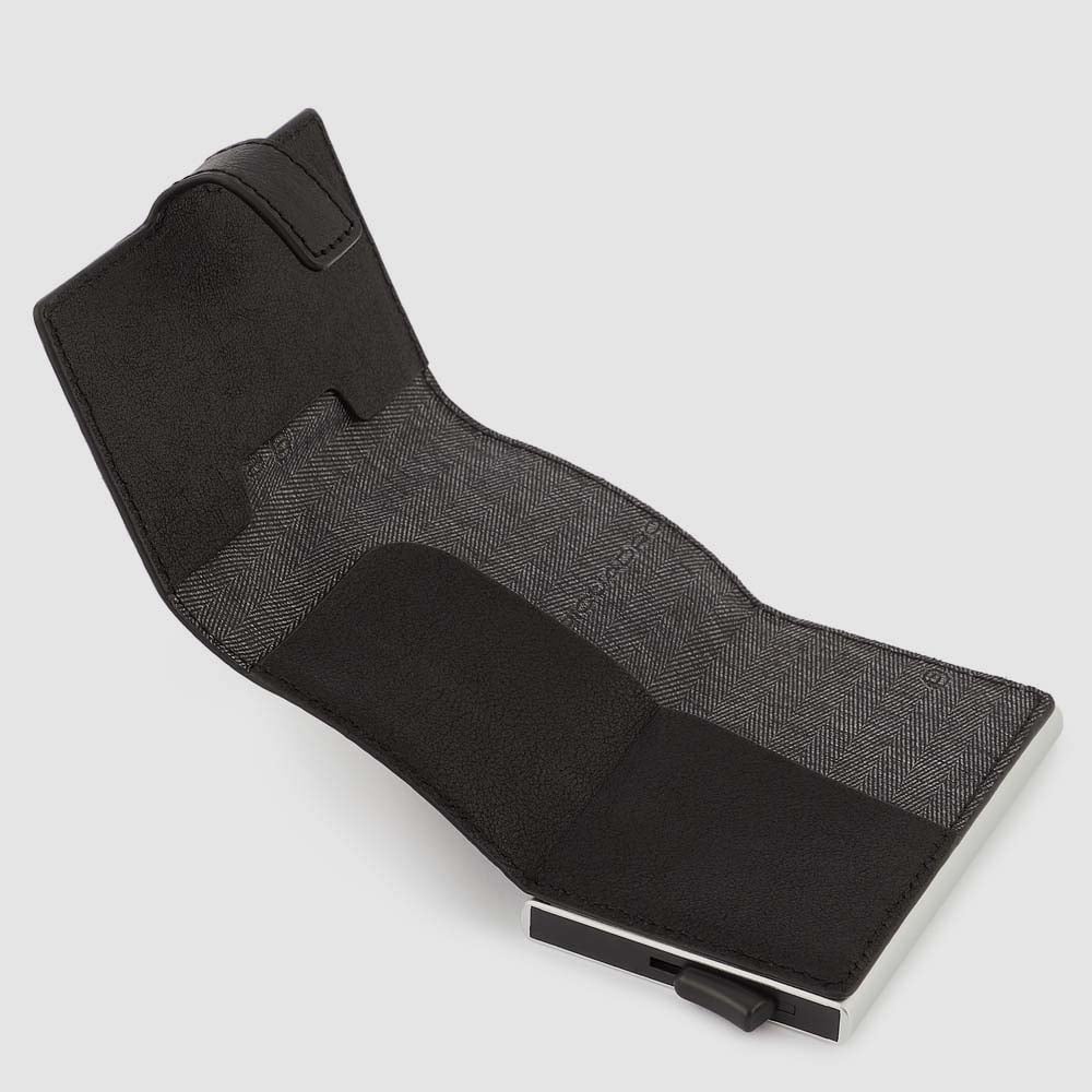 - 100% leather, - 6 cardholder slots, - 1 central compartment, - Size: L10 x H7 cm. PIQUADRO Black