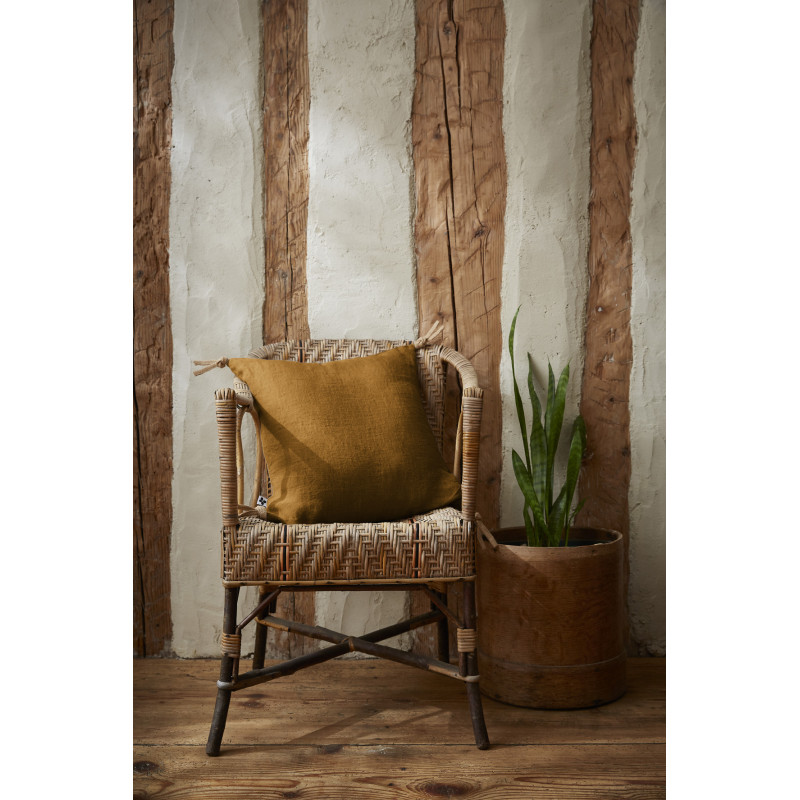 Coussin déco déhoussable 100% coton L'EFFET PAPILLON Marron