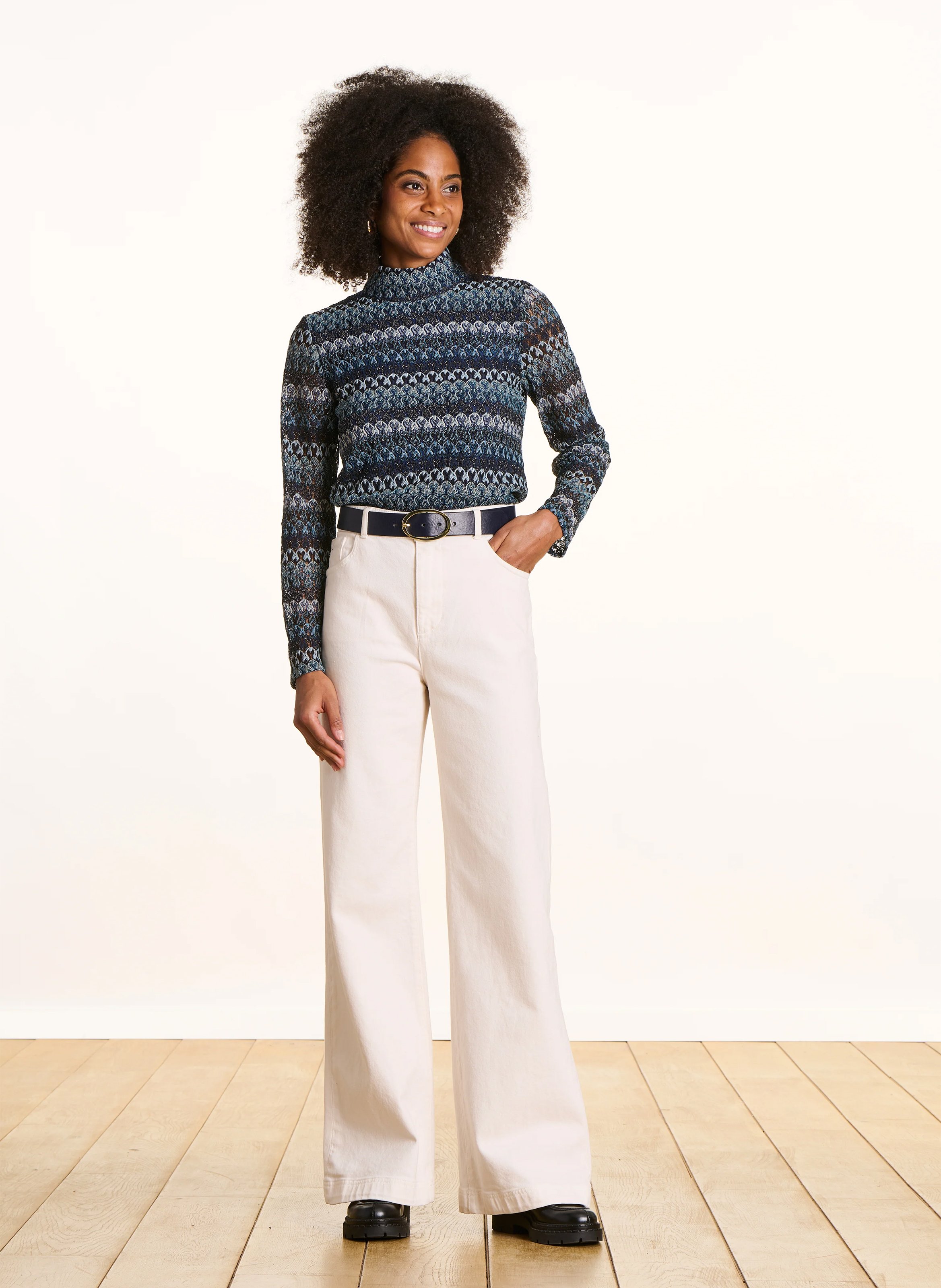 Straight crochet top LA FEE MARABOUTEE Blue