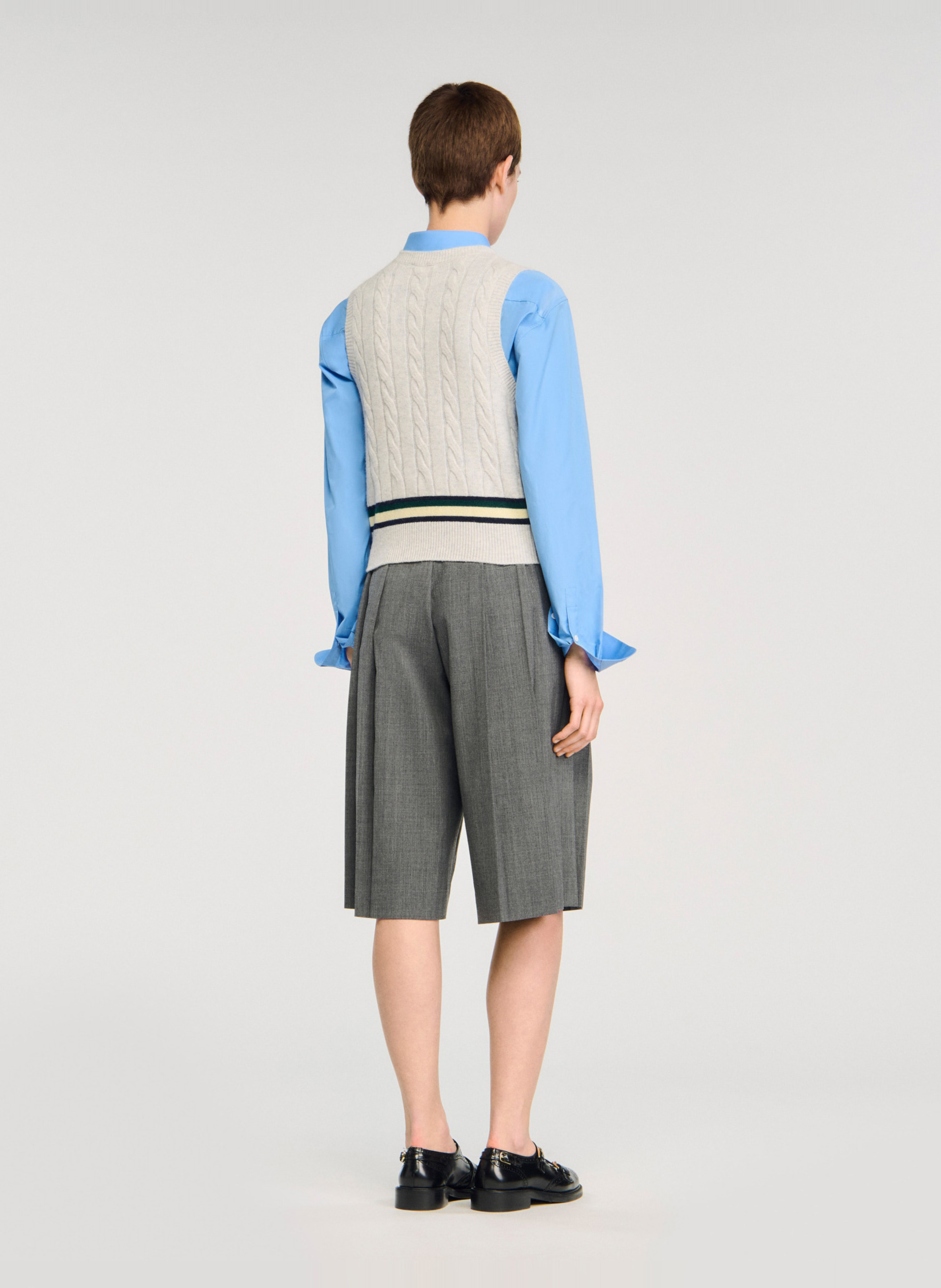 Round neck top in a blend of wool and cashmere Grey