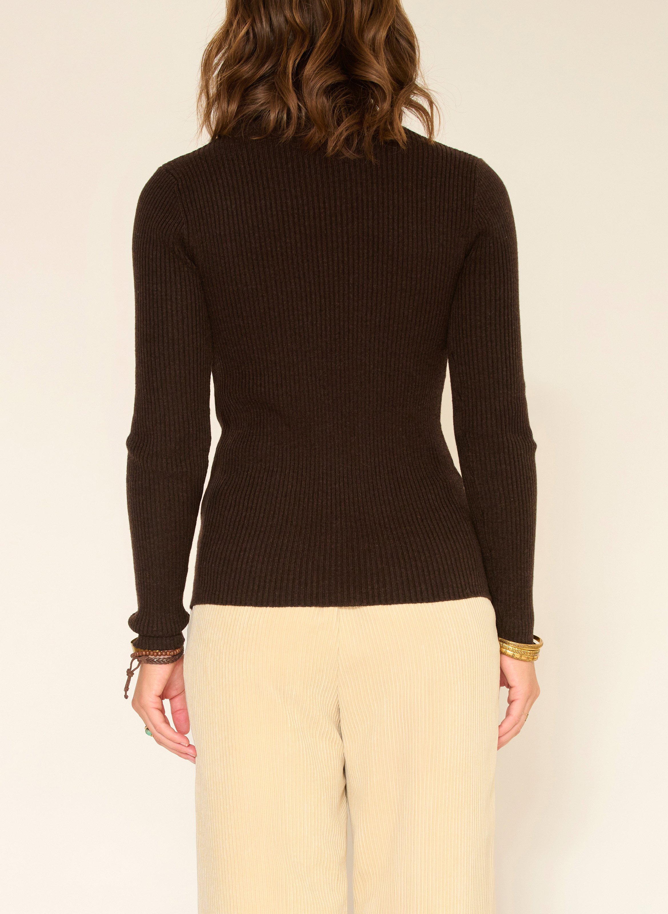 Pull moulant col rond MKT Marron