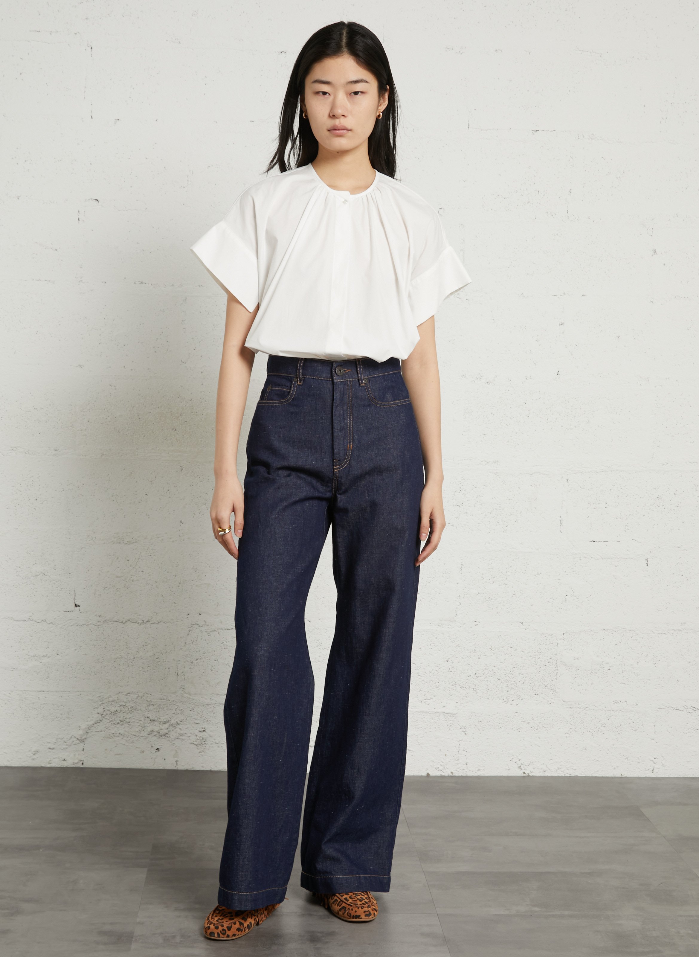 Hoge taille flared jeans van katoen en linnen. MAX MARA WEEK END Blauw