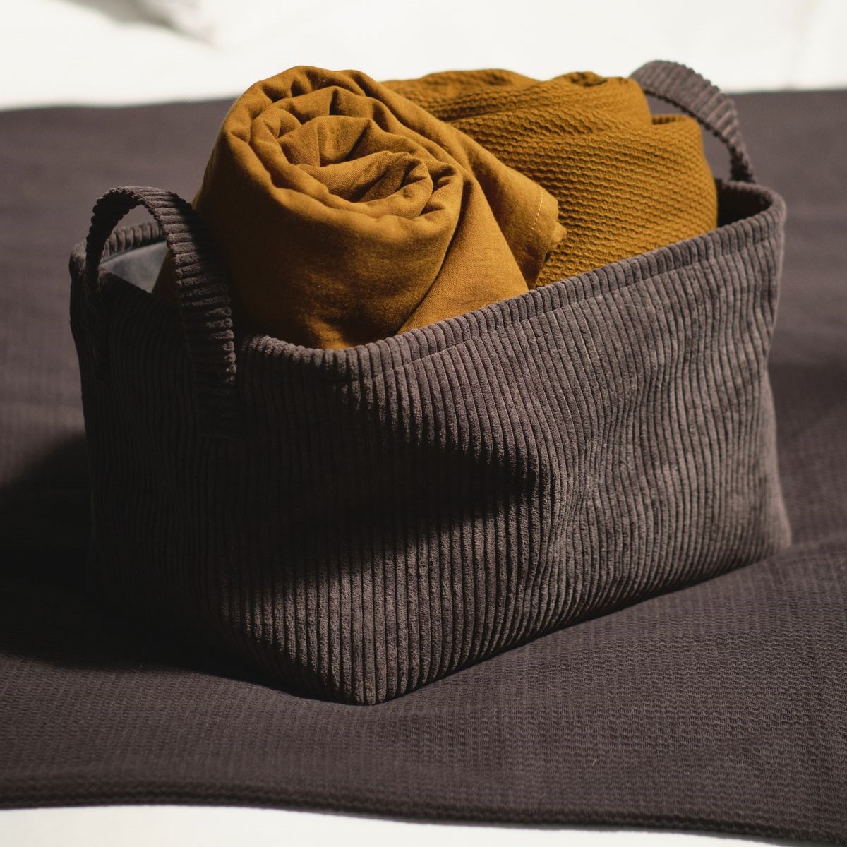 Panier de rangement rectangle en velours FACTORY Gris