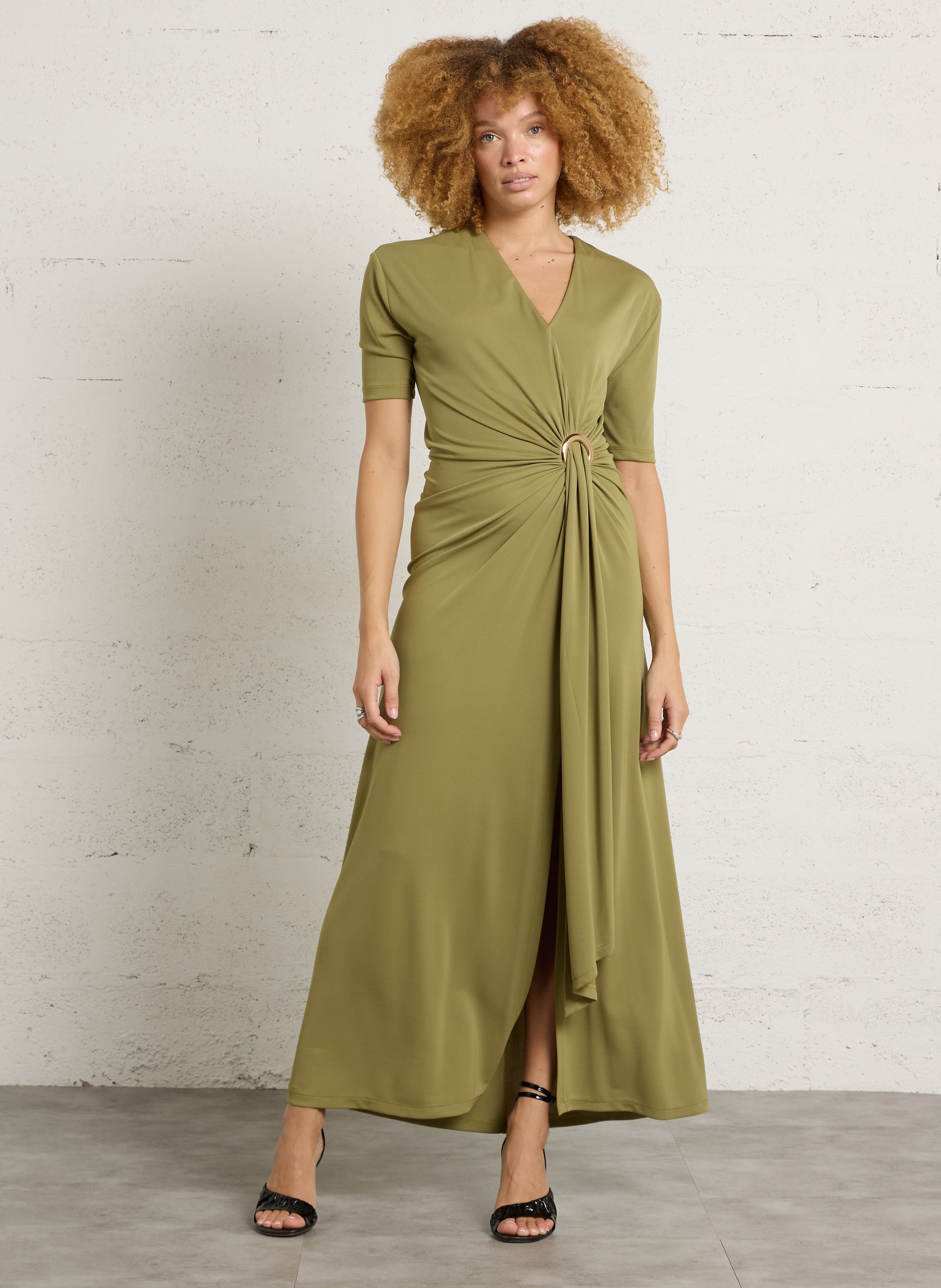 Langes Kleid mit V-Ausschnitt IMPERIAL Grun