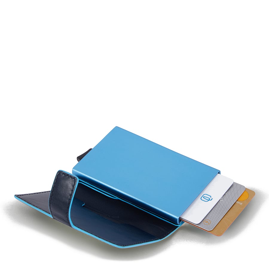 - 100% leather, - 6 cardholder slots, - 1 central compartment, - Size: L10 x H7 cm. PIQUADRO