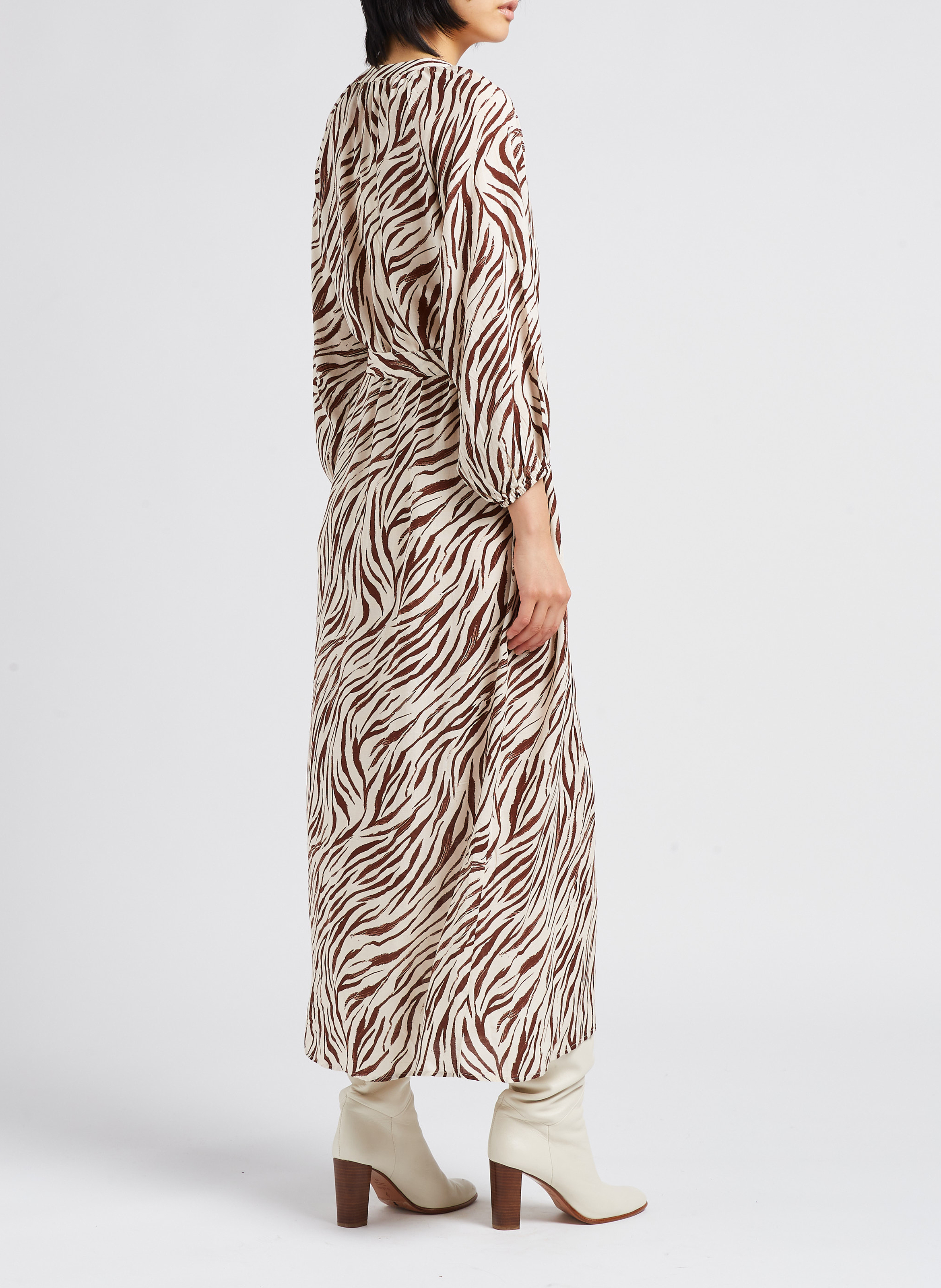 Straight-cut V-neck maxi dress GRACE ET MILA Beige