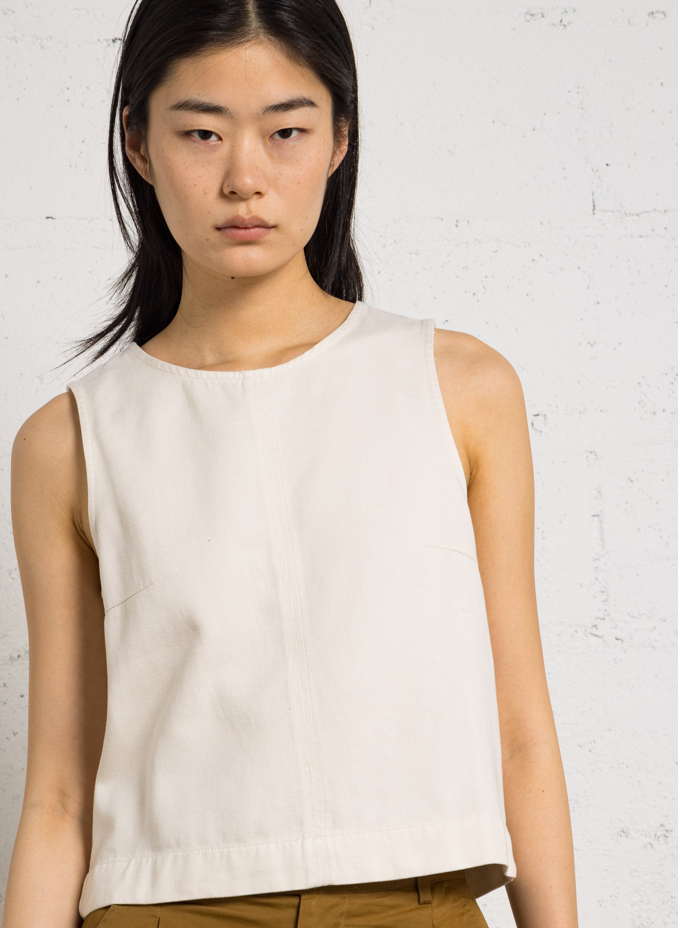 Sleeveless cropped round neck top MAISON 123 Beige