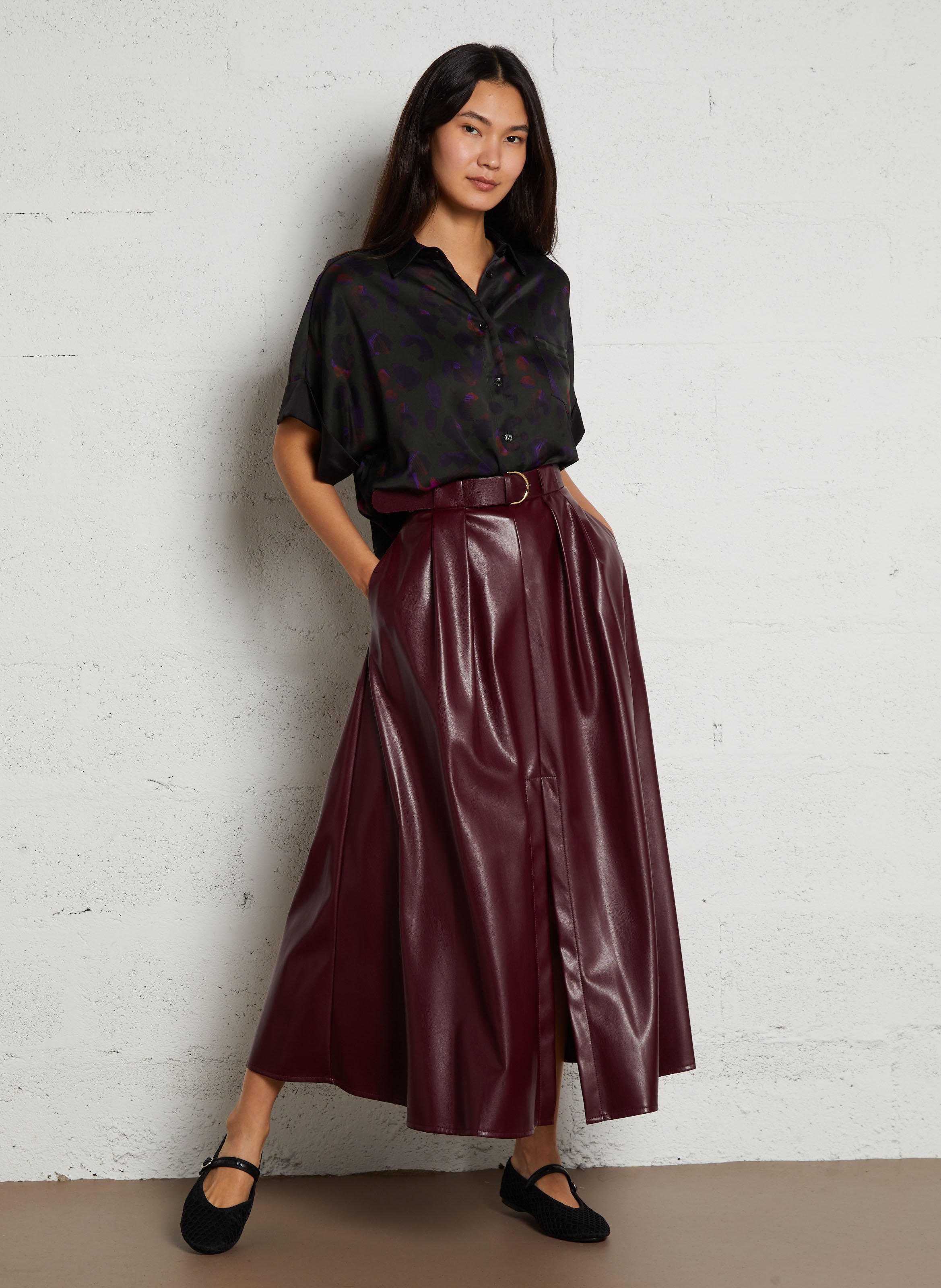 Flared faux leather midi skirt Red