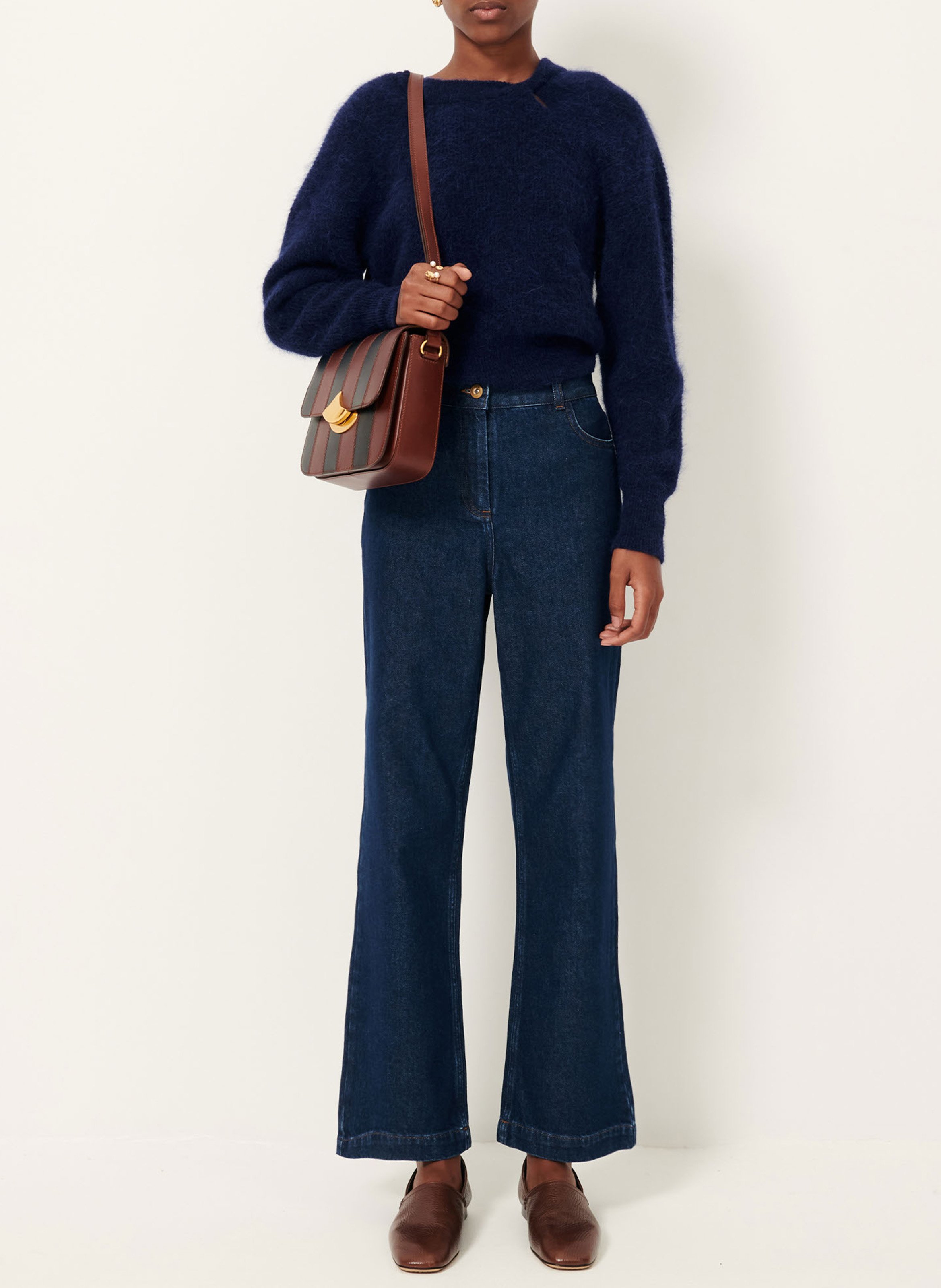 Short sweater with twisted plain collar SESSUN Blue