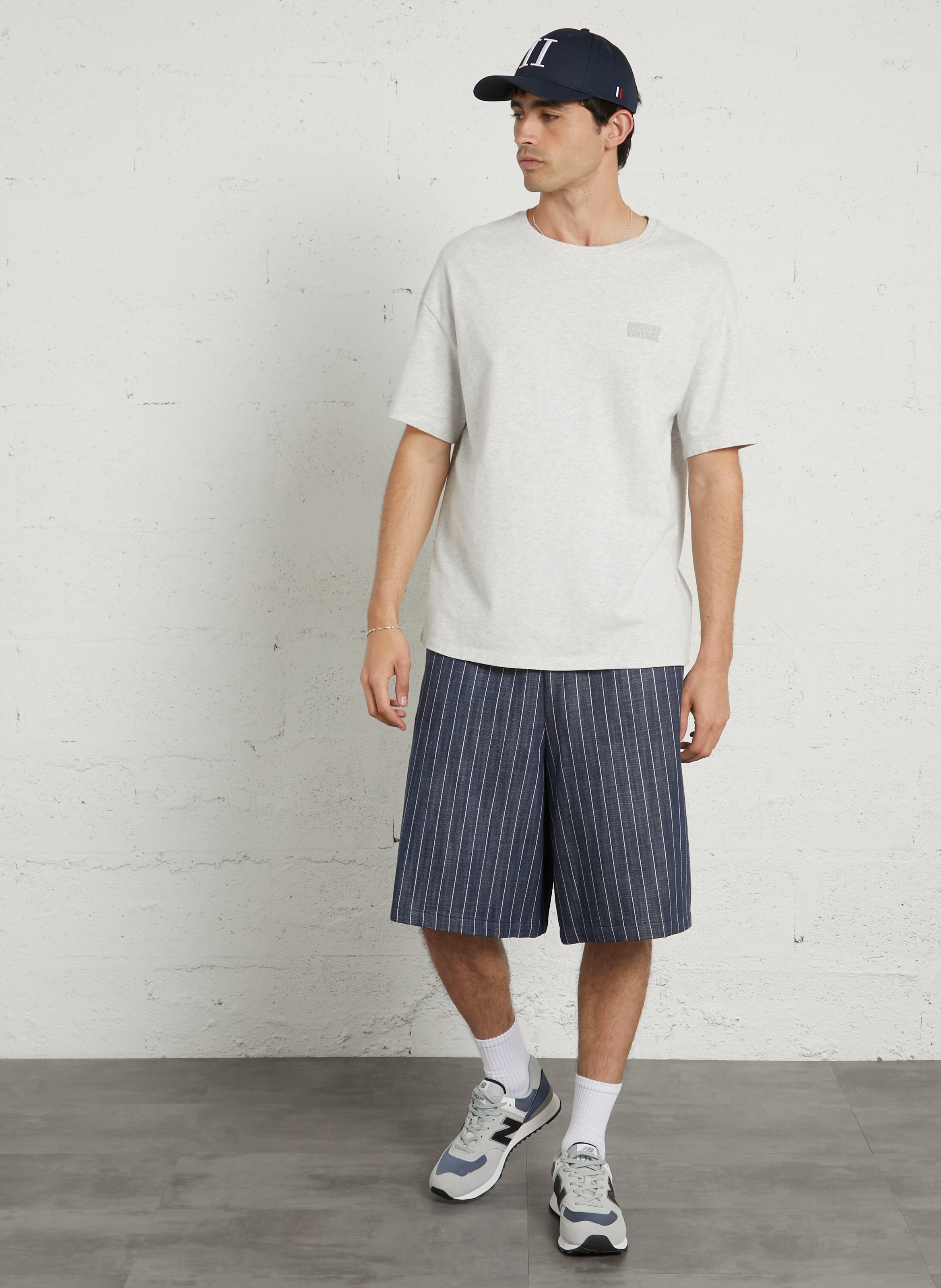 Tee-shirt droit col rond sérigraphié en coton AMERICAN VINTAGE Gris