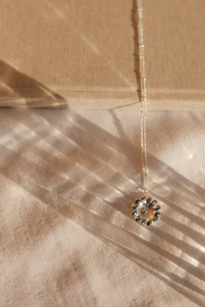 THÉIA - silver-plated flower necklace Silver