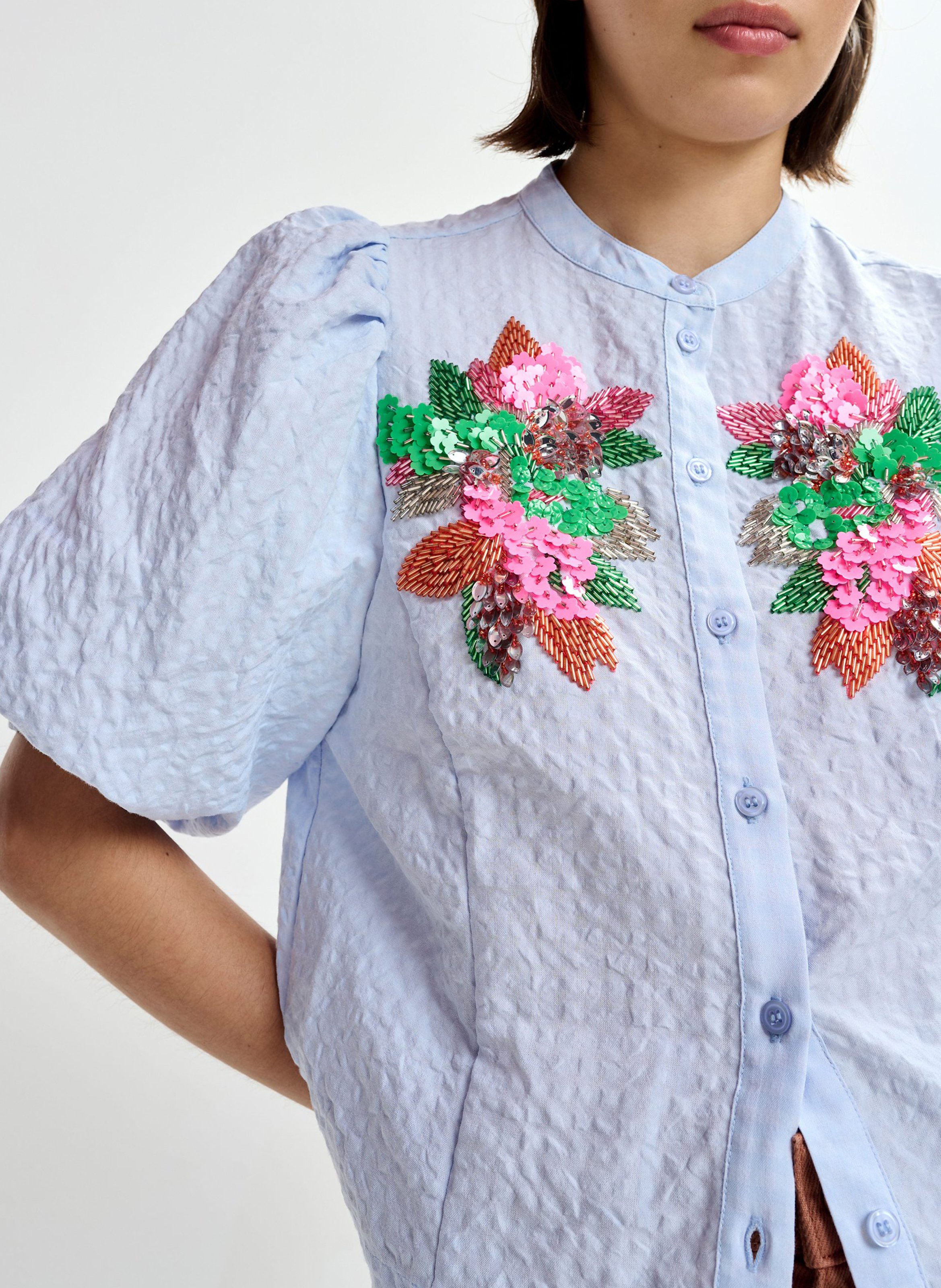 Chemise droite col rond brodé ESSENTIEL ANTWERP Bleu