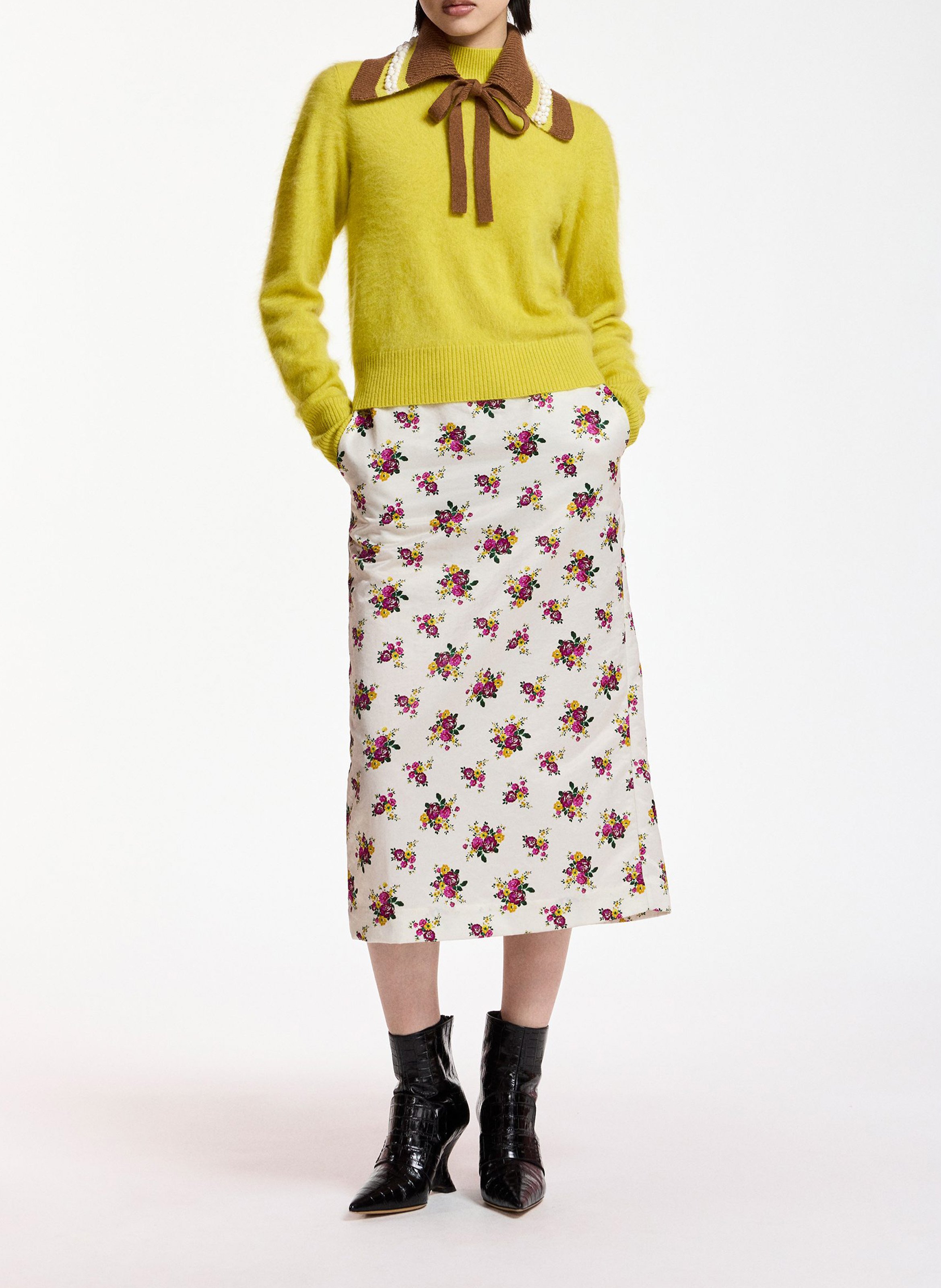 Removable tie-neck collar in a wool blend ESSENTIEL ANTWERP