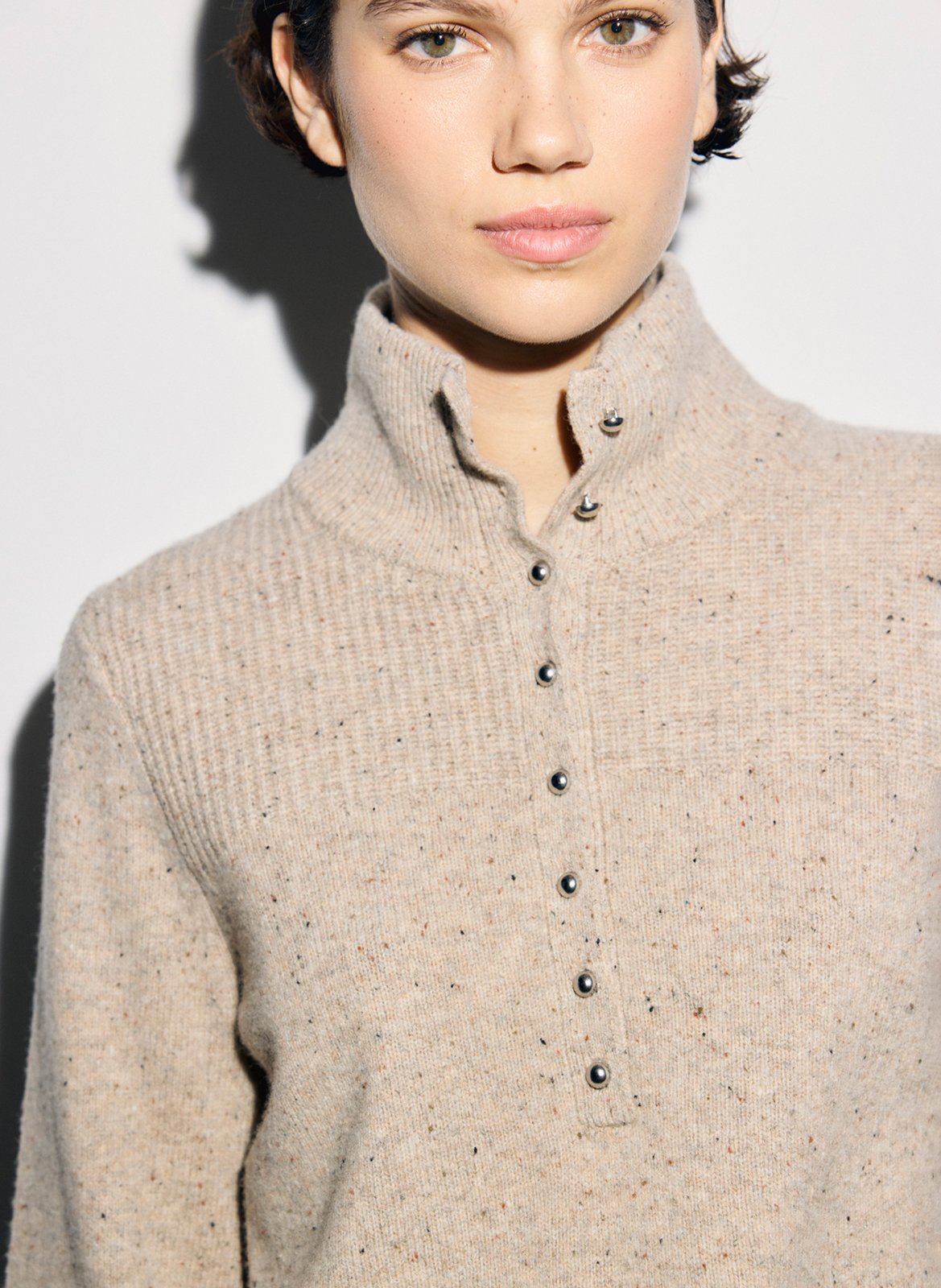 Pull droit col montant boutonné en laine GERARD DAREL Marron