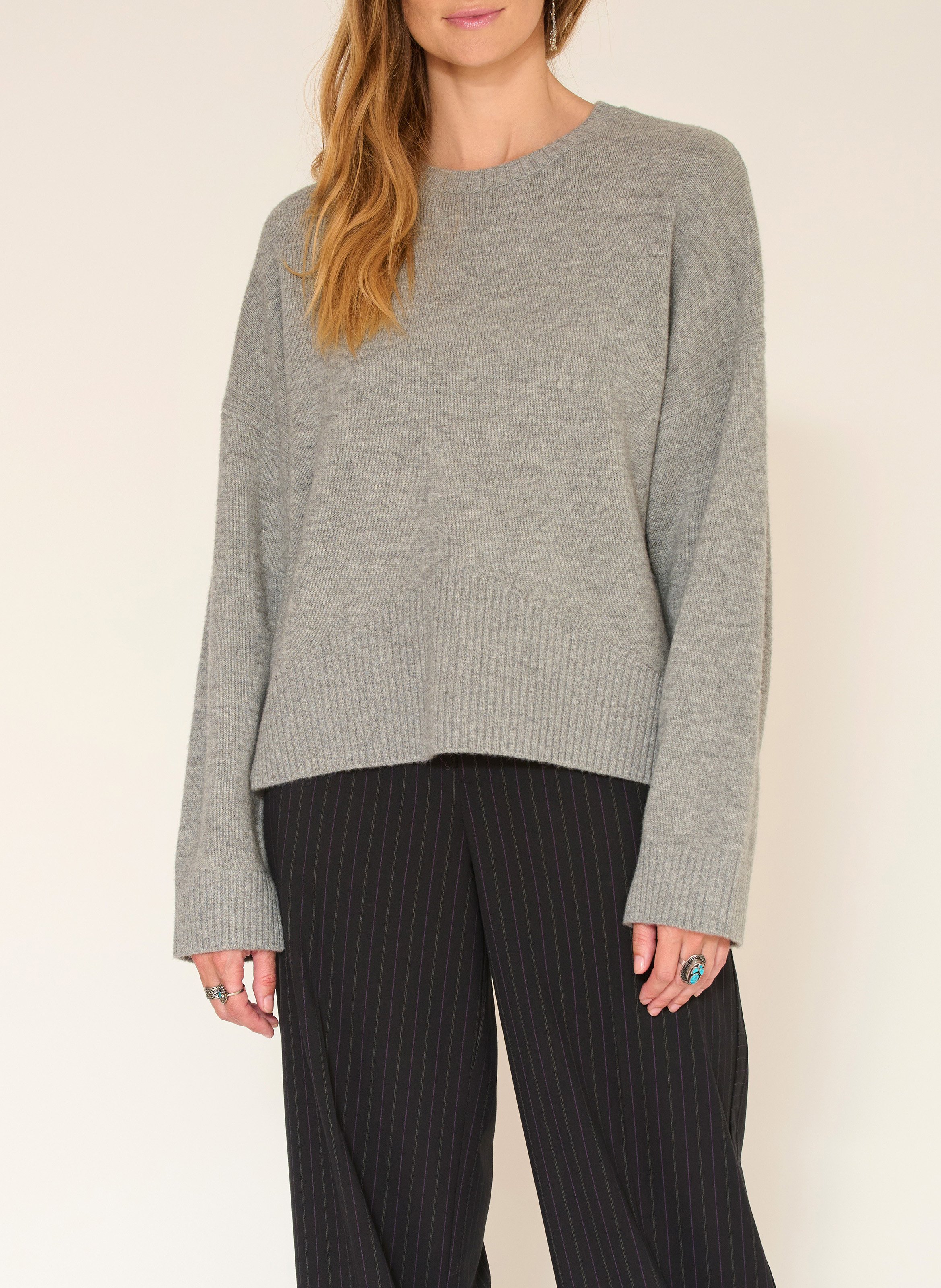 Pull ample col rond en laine mérinos MKT