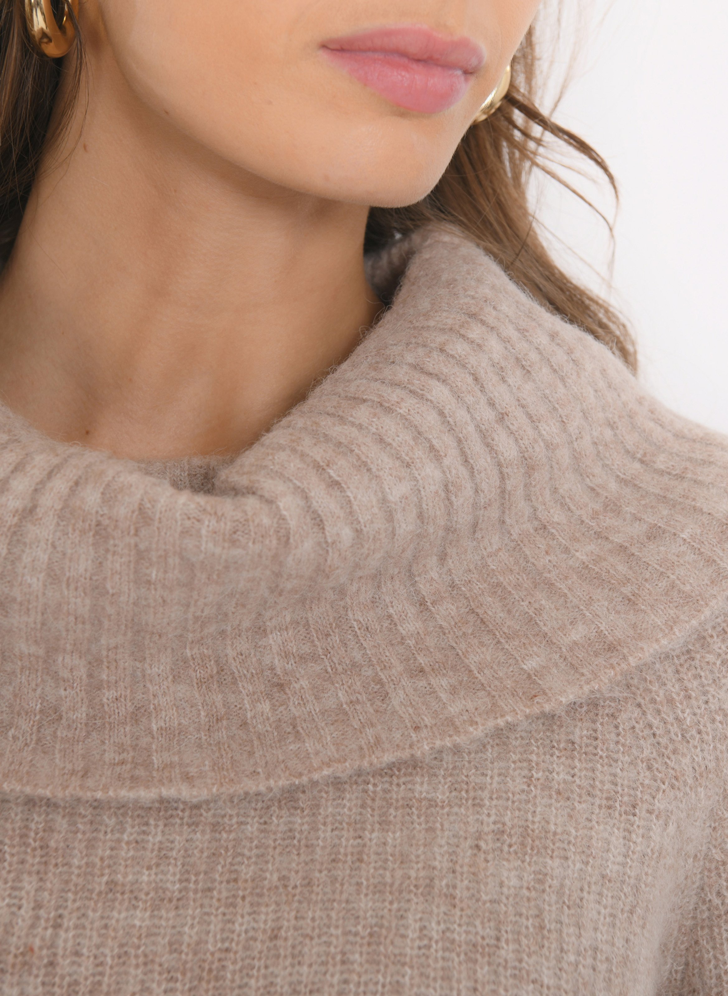 Rolli aus Wollmix KOOKAI Beige