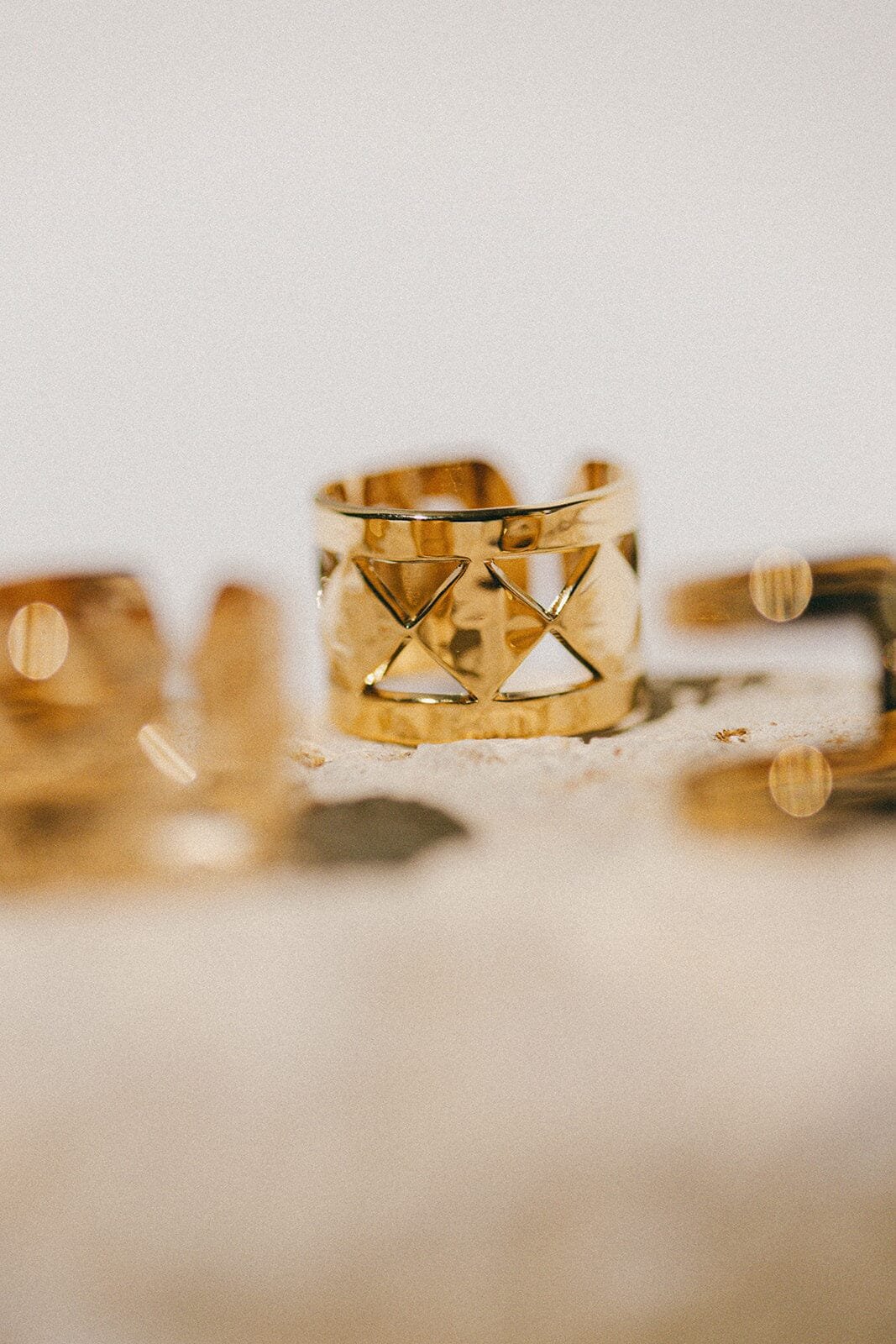 Hammered gold plated ring MONSIEUR SIMONE Golden