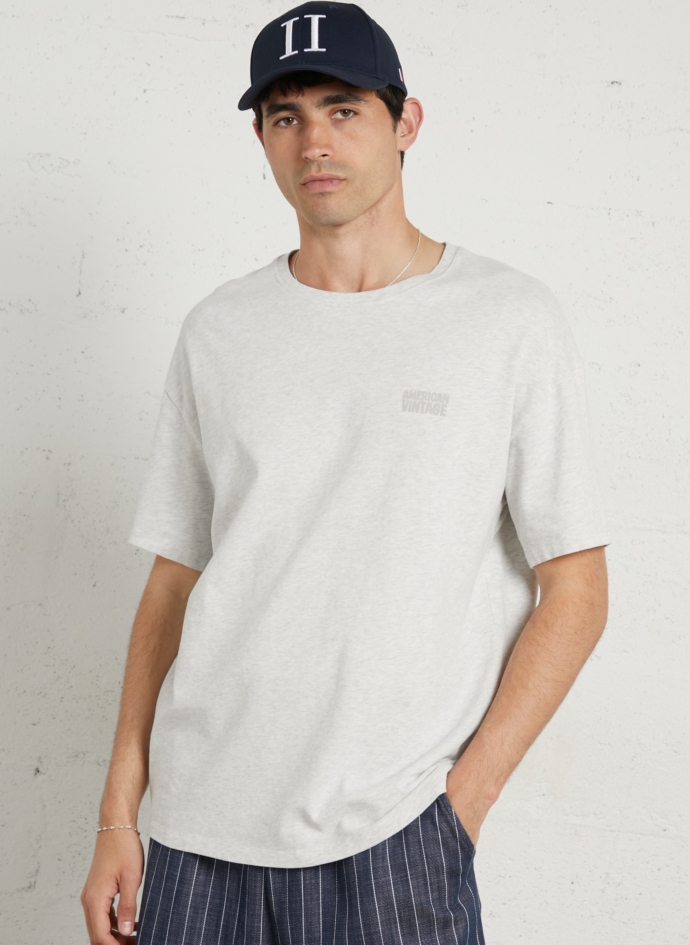 Tee-shirt droit col rond sérigraphié en coton AMERICAN VINTAGE Gris