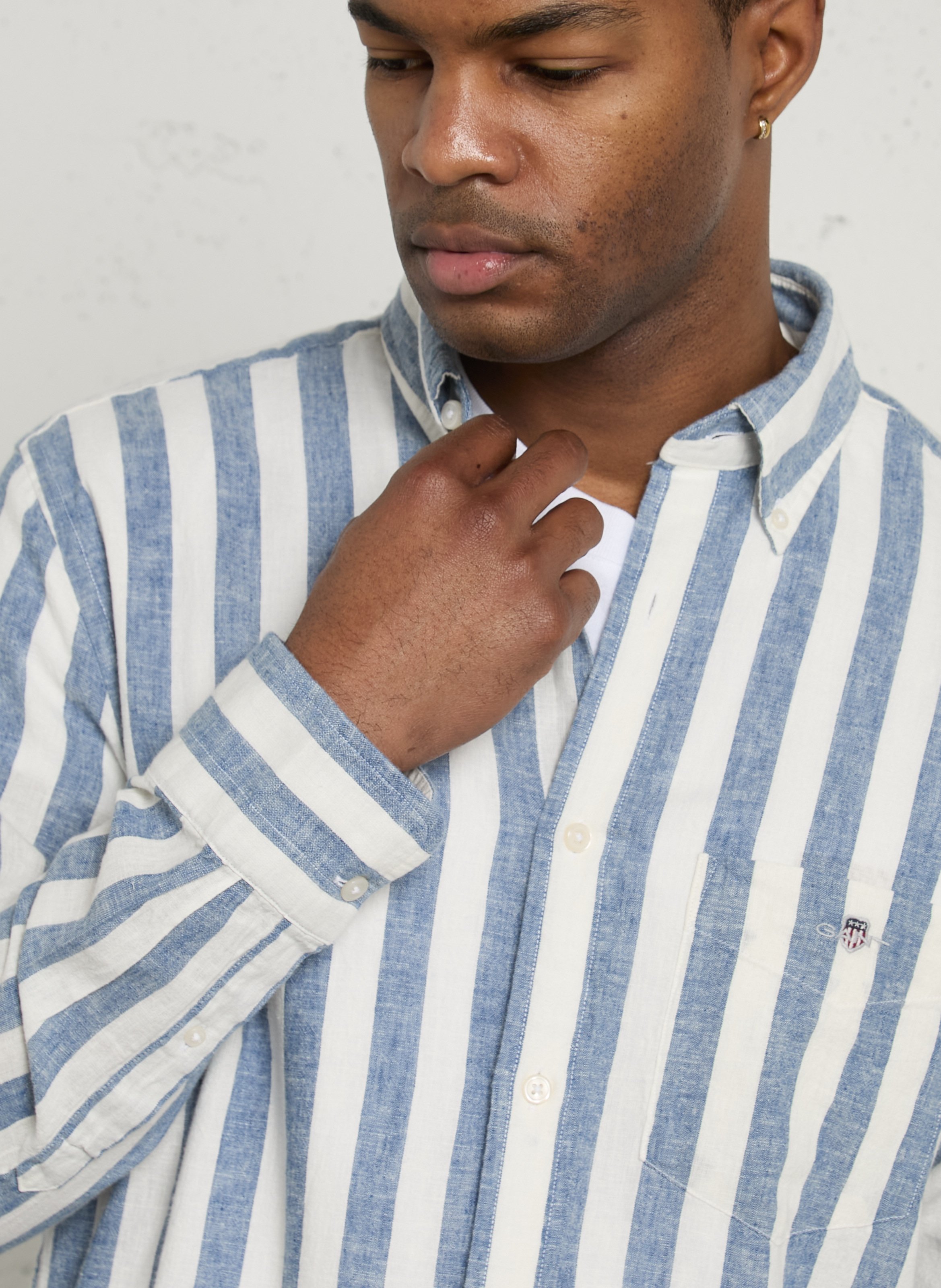 Chemise regular-fit col américain rayée en lin et coton GANT Bleu