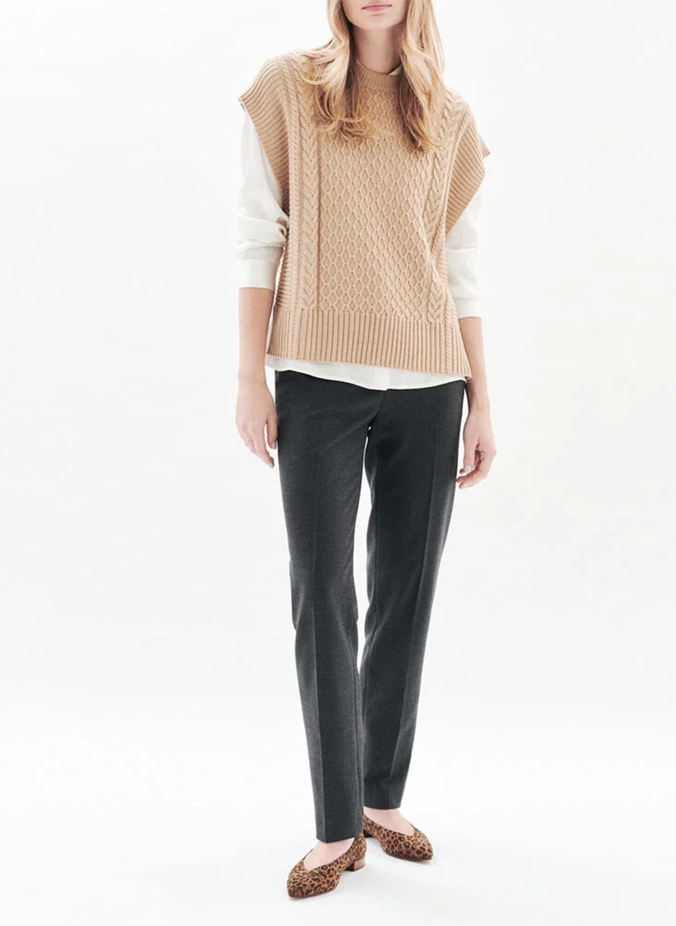 Mouwloze, gebreide trui CAROLL Beige