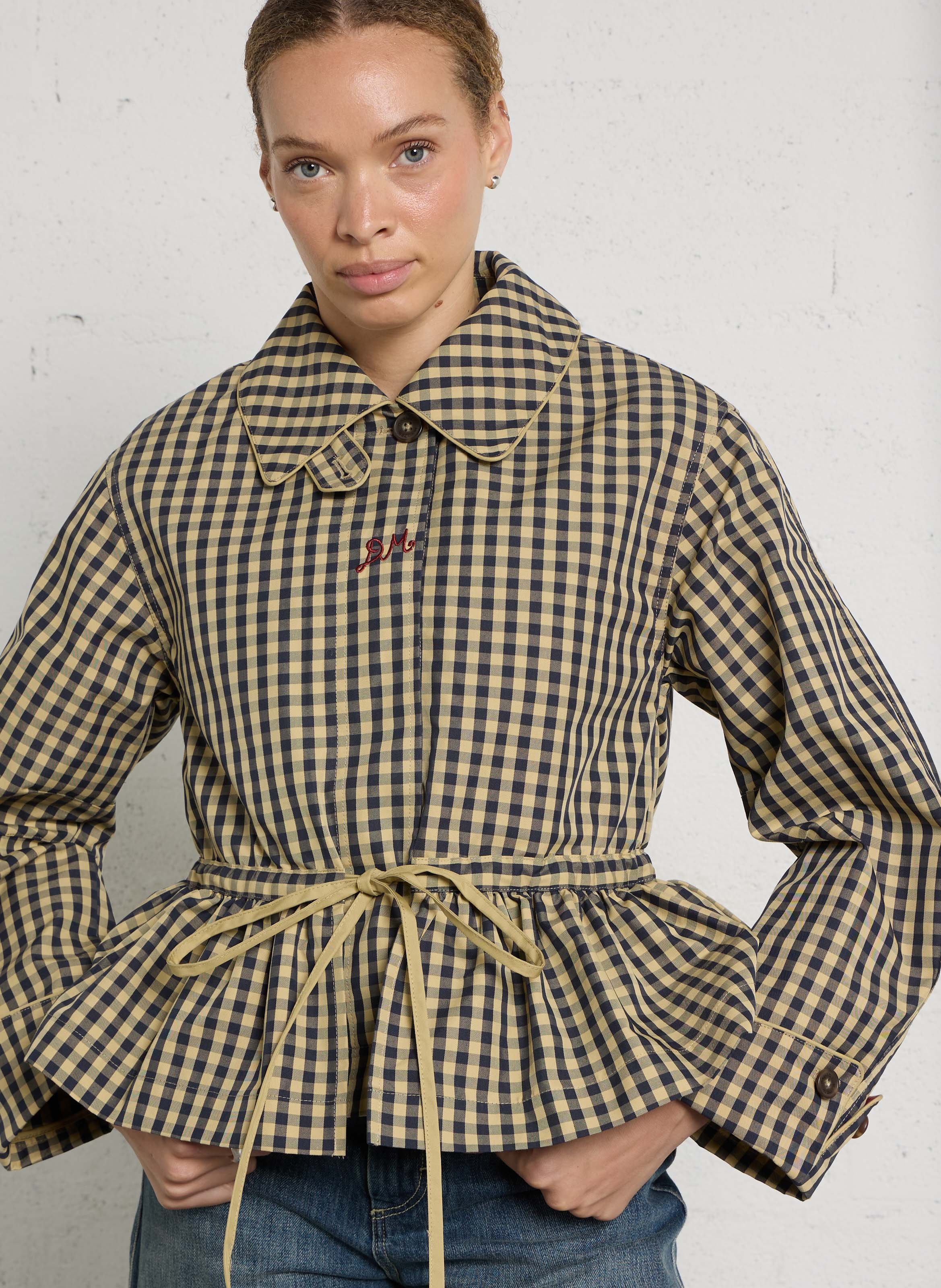 Oversized trenchcoat met klassieke kraag in biologisch katoenmix met print. DAMSON MADDER Blauw