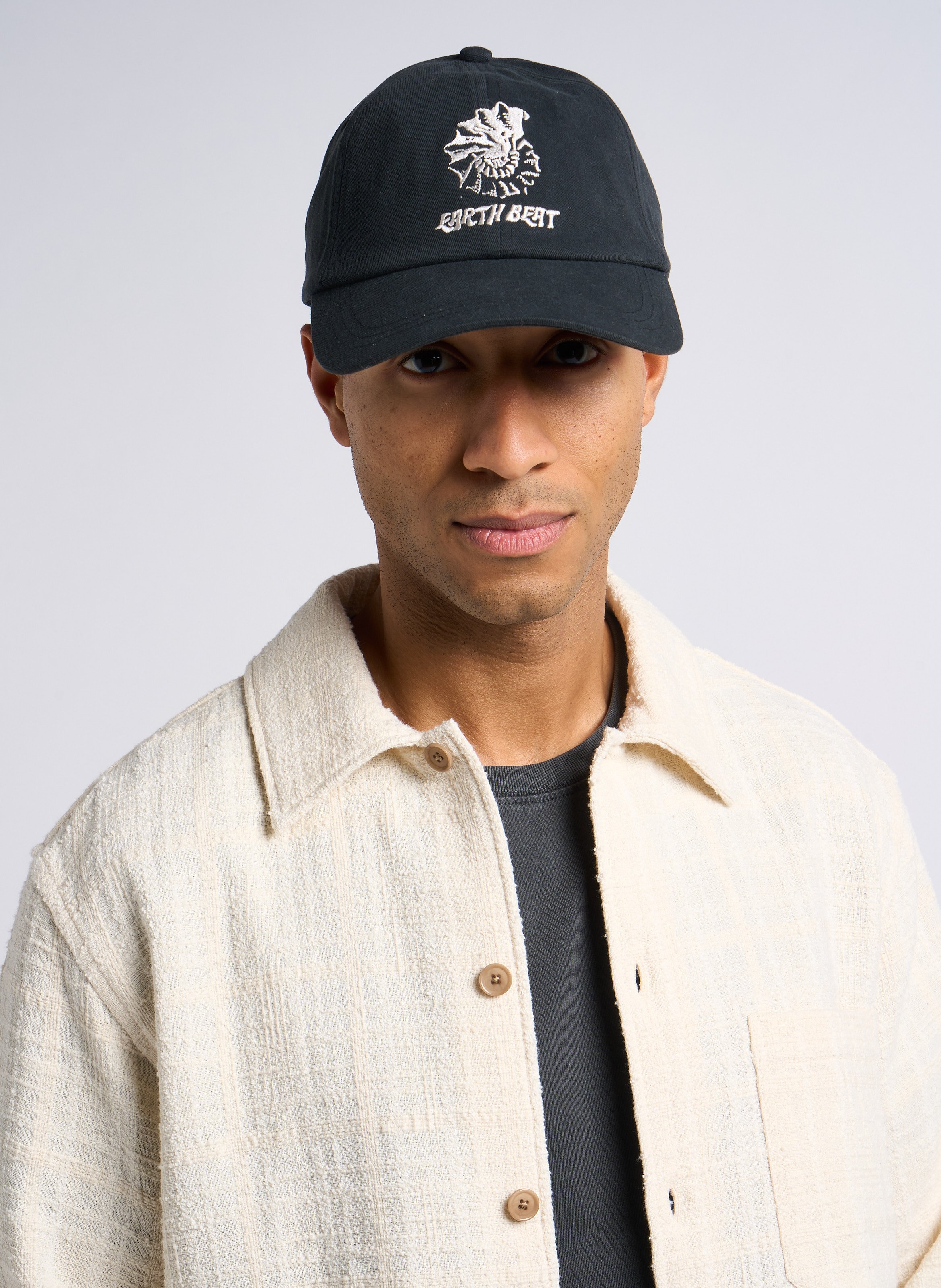 Embroidered organic cotton cap SAMSOE SAMSOE Black